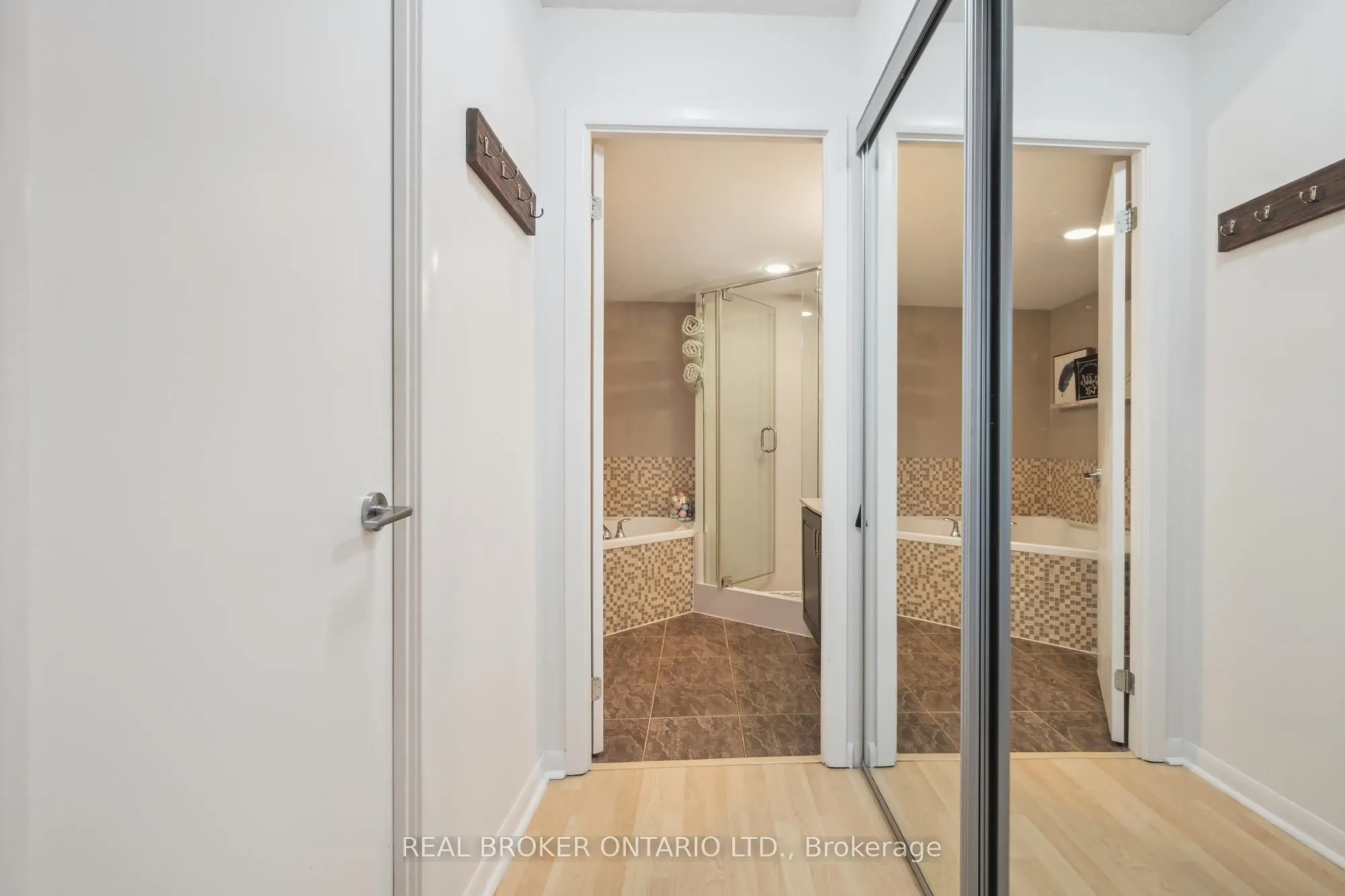 185 Legion Road N, #608