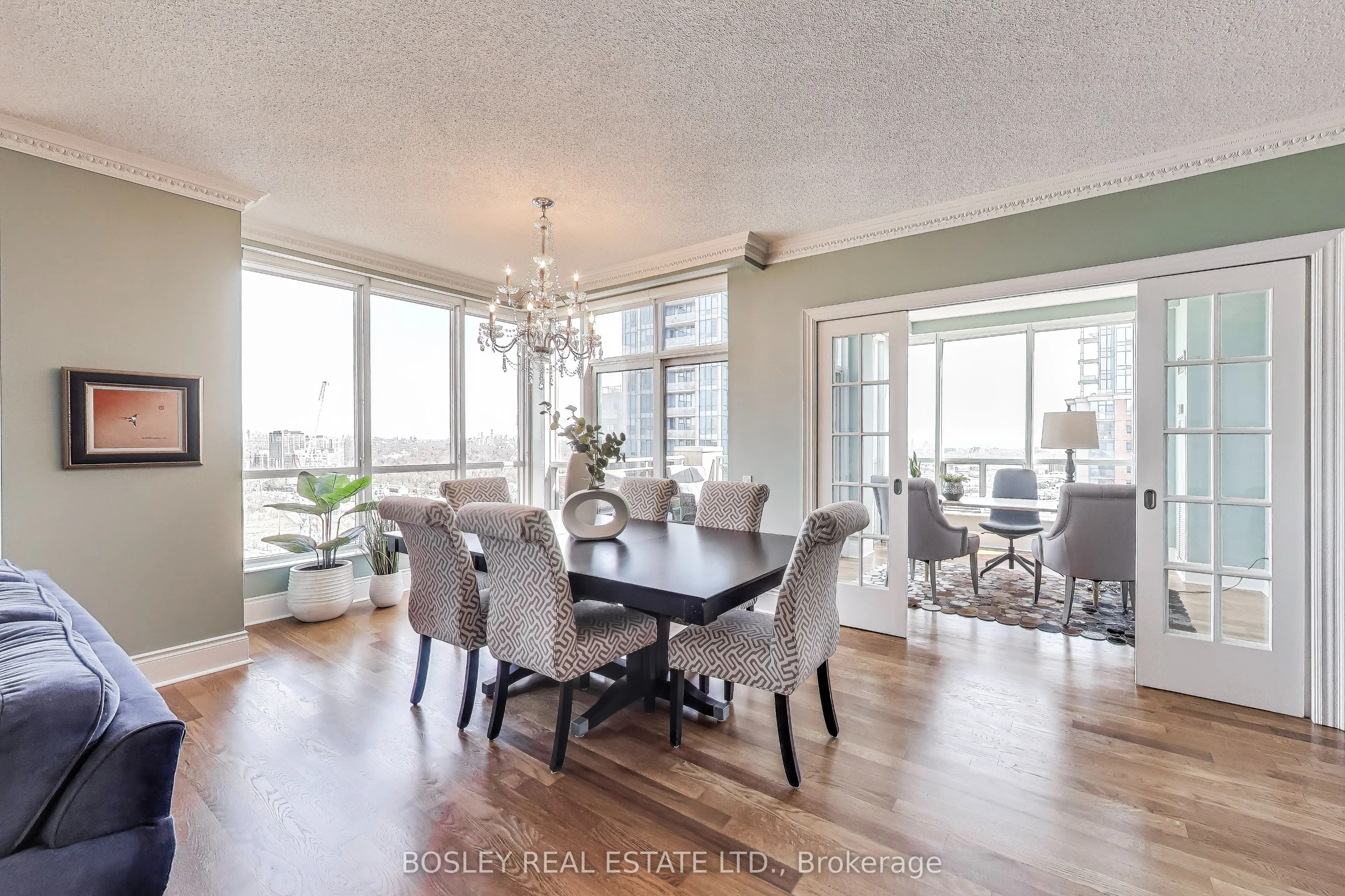 5229 Dundas Street W, #PH08