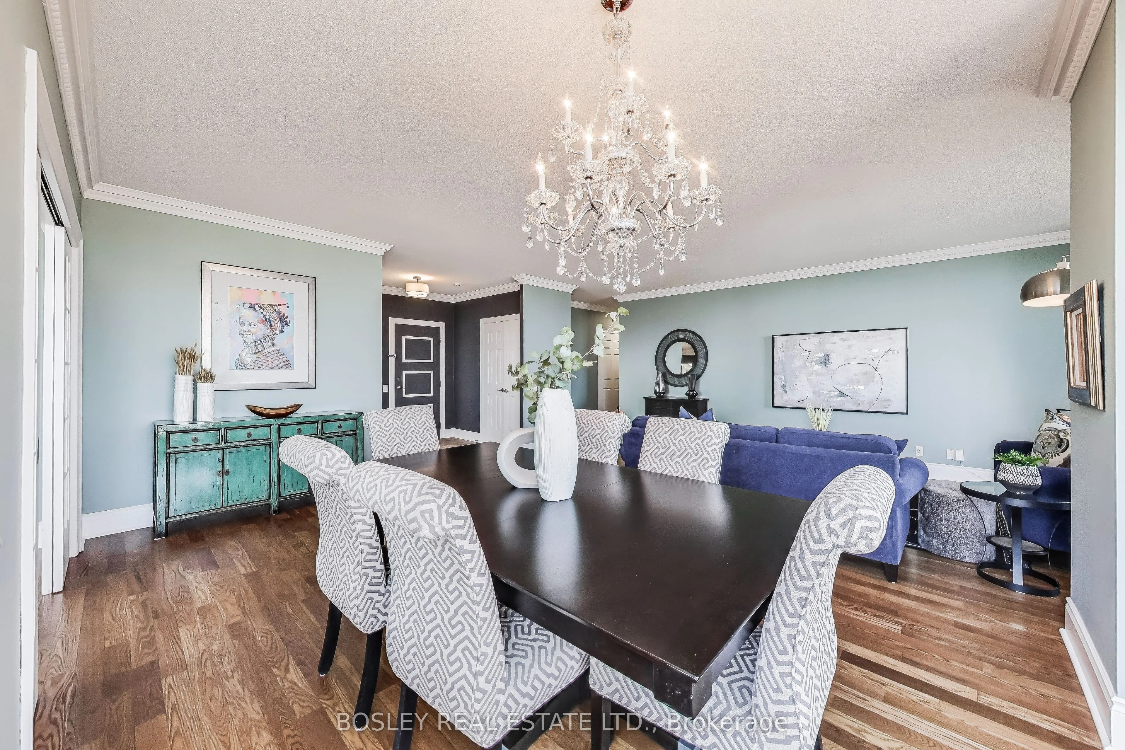5229 Dundas Street W, #PH08
