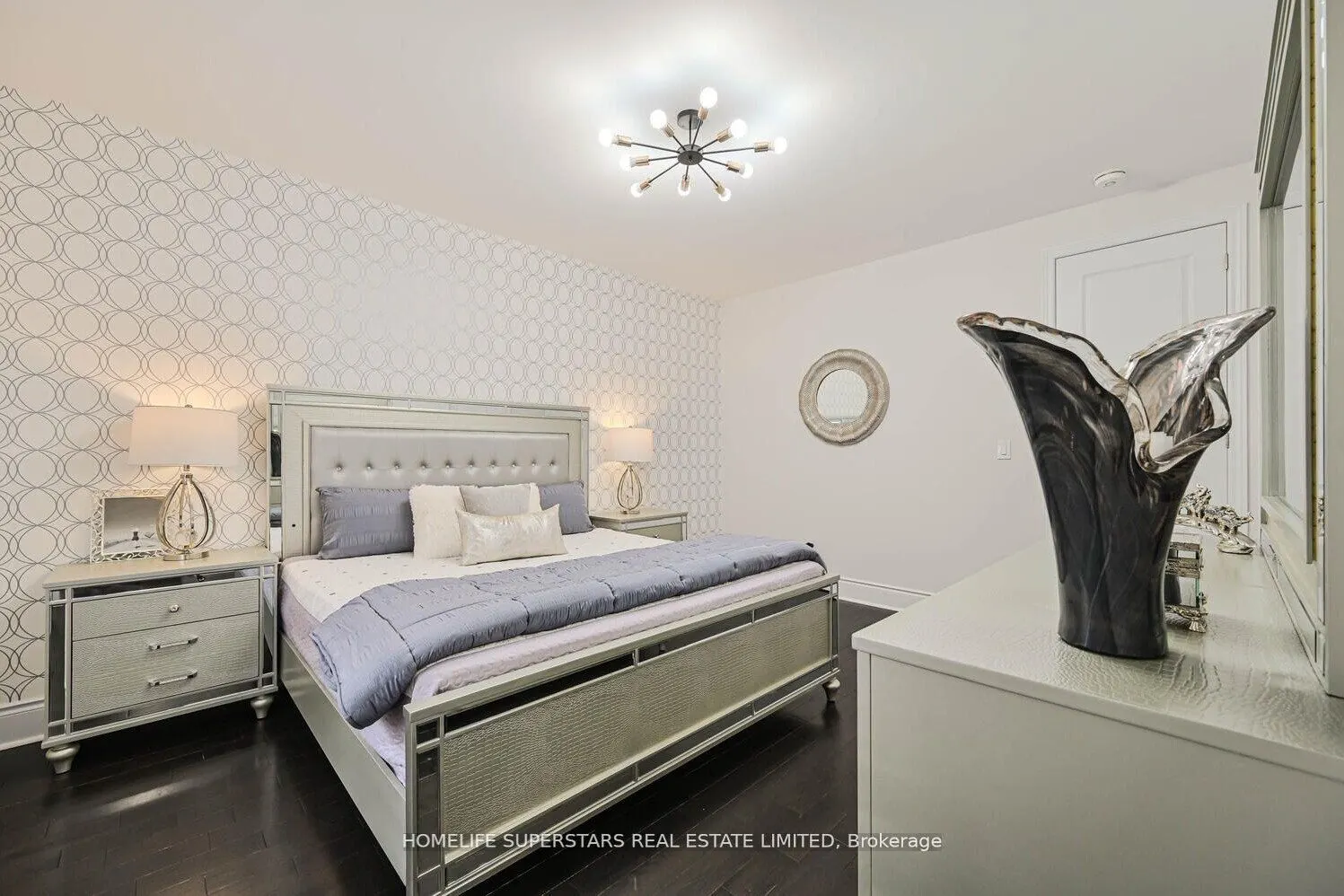 56 Arthur Griffin Crescent