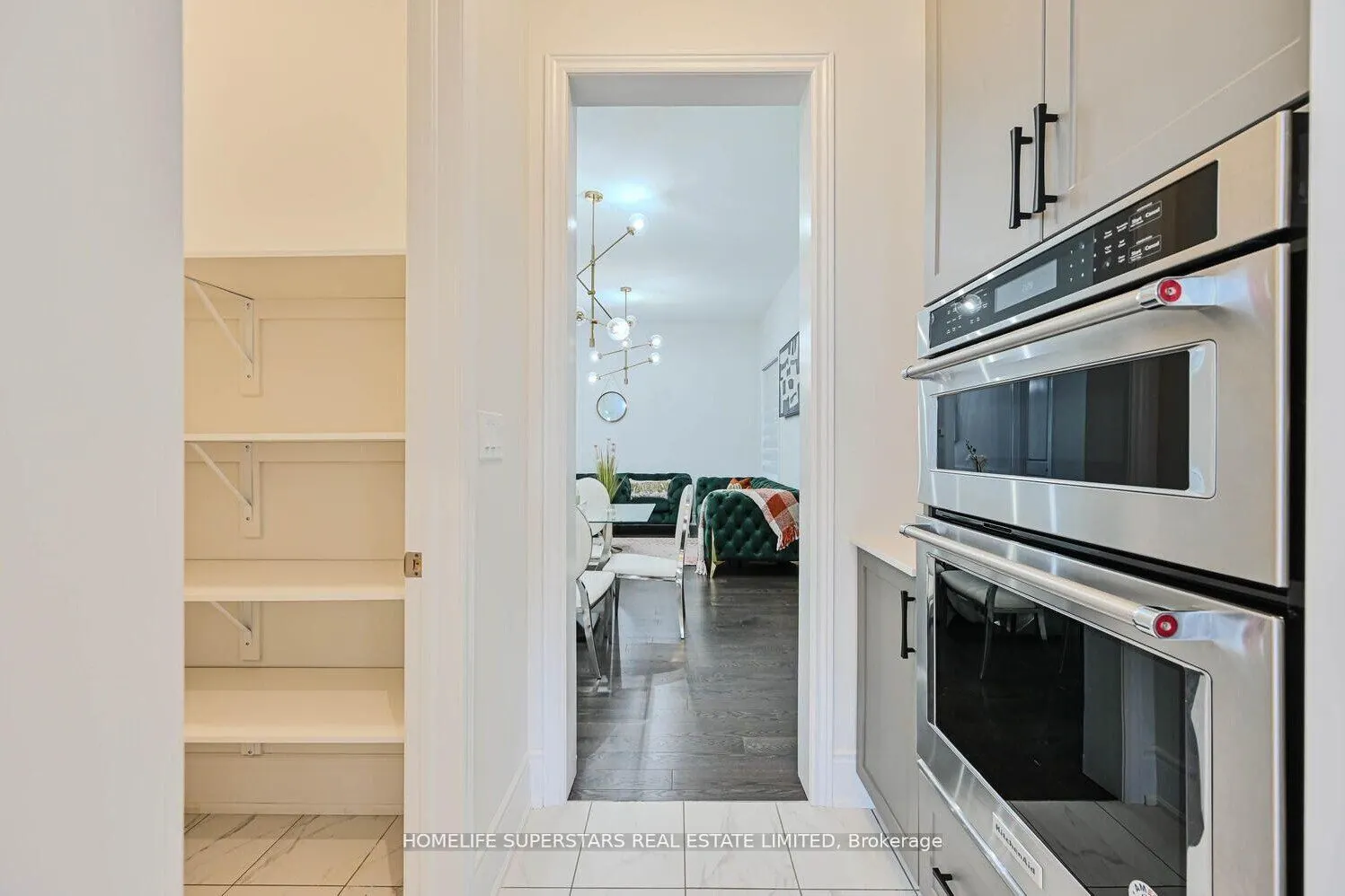 56 Arthur Griffin Crescent