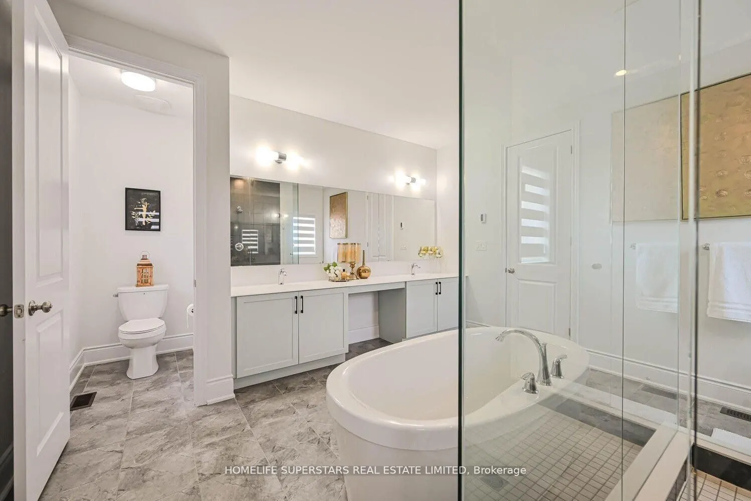56 Arthur Griffin Crescent