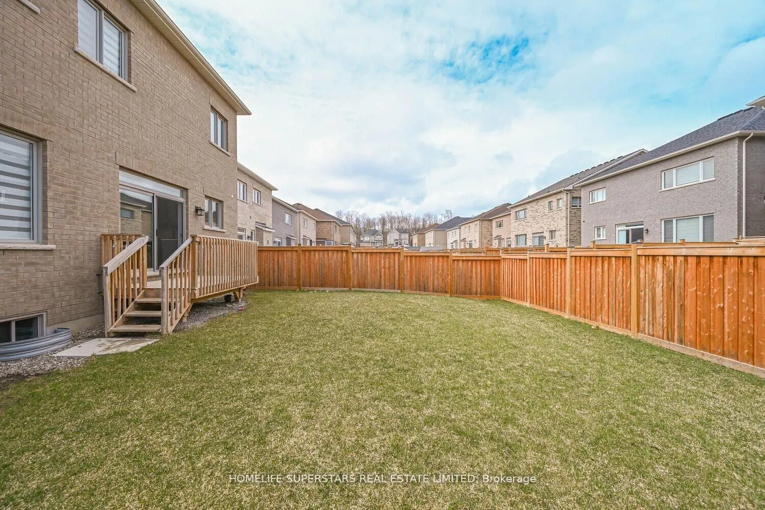 56 Arthur Griffin Crescent
