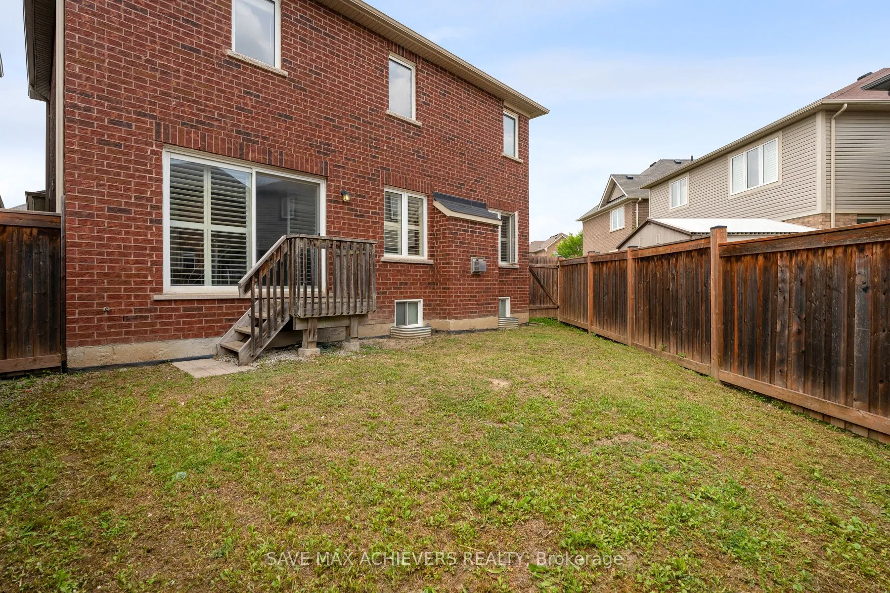 25 Gibbs Road