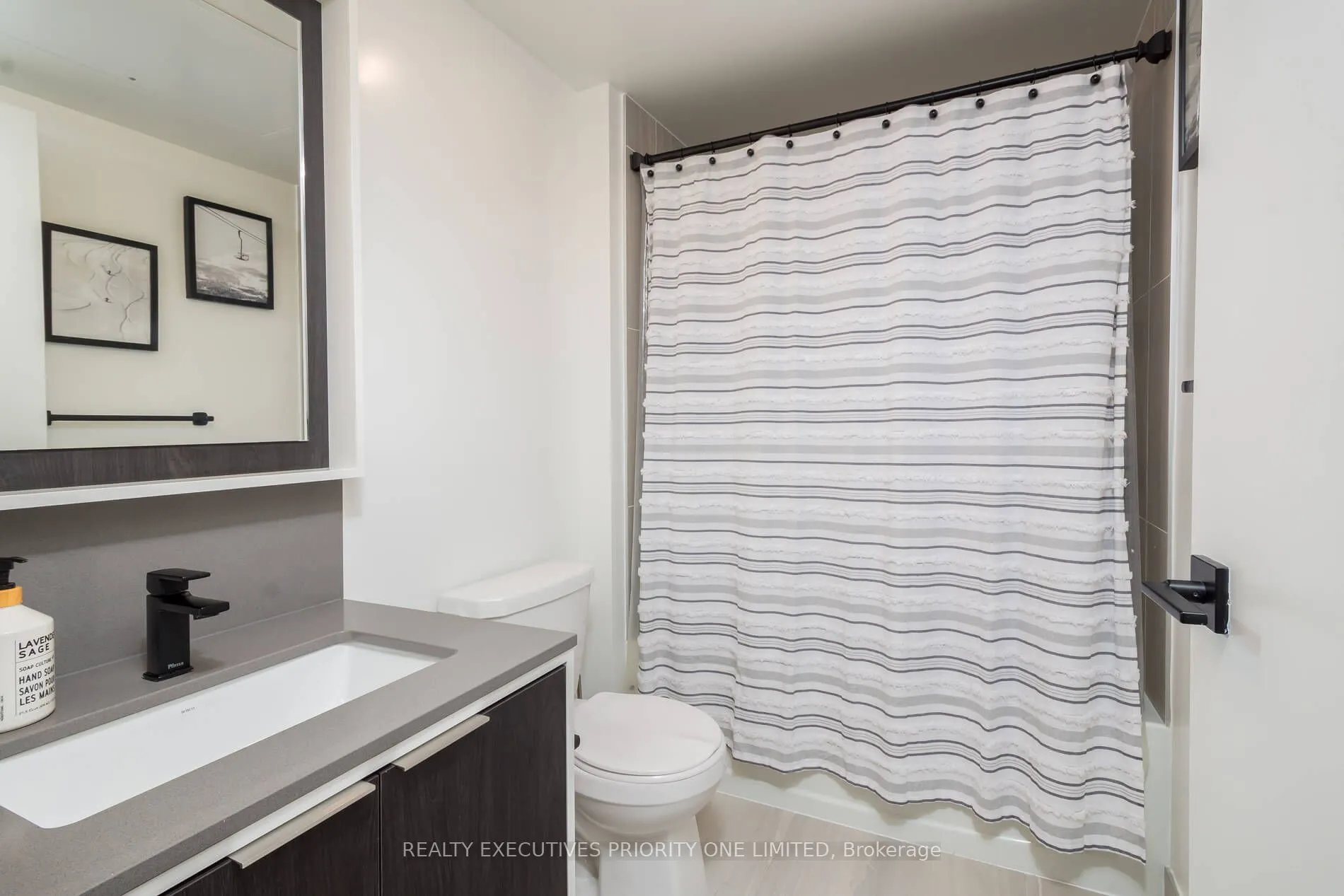 36 Zorra Street, #405