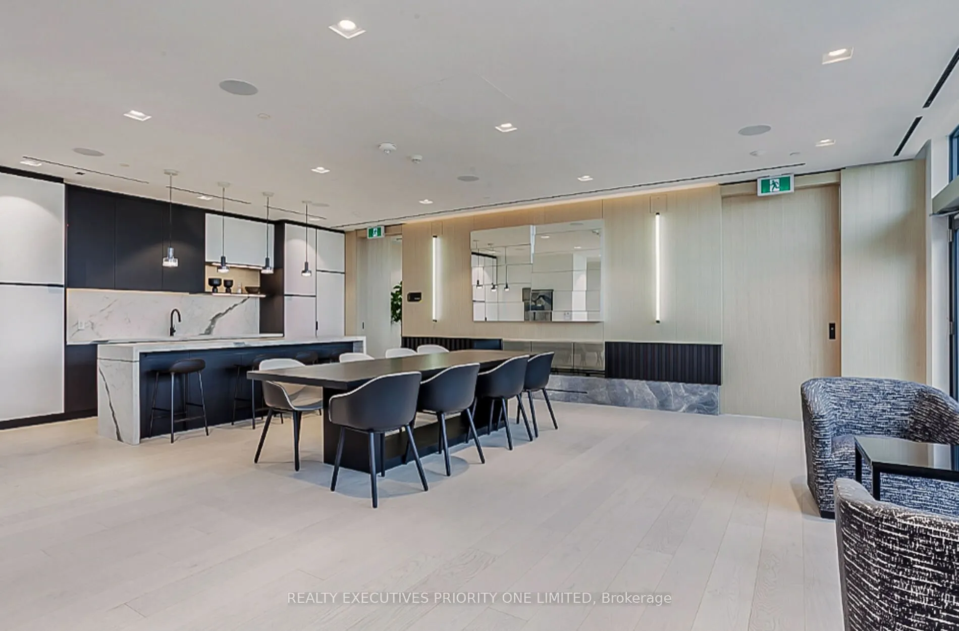 36 Zorra Street, #405
