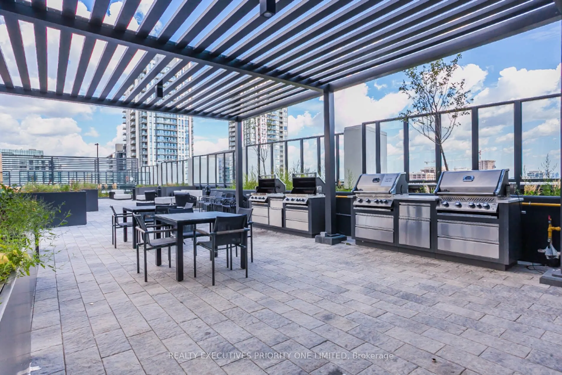 36 Zorra Street, #405
