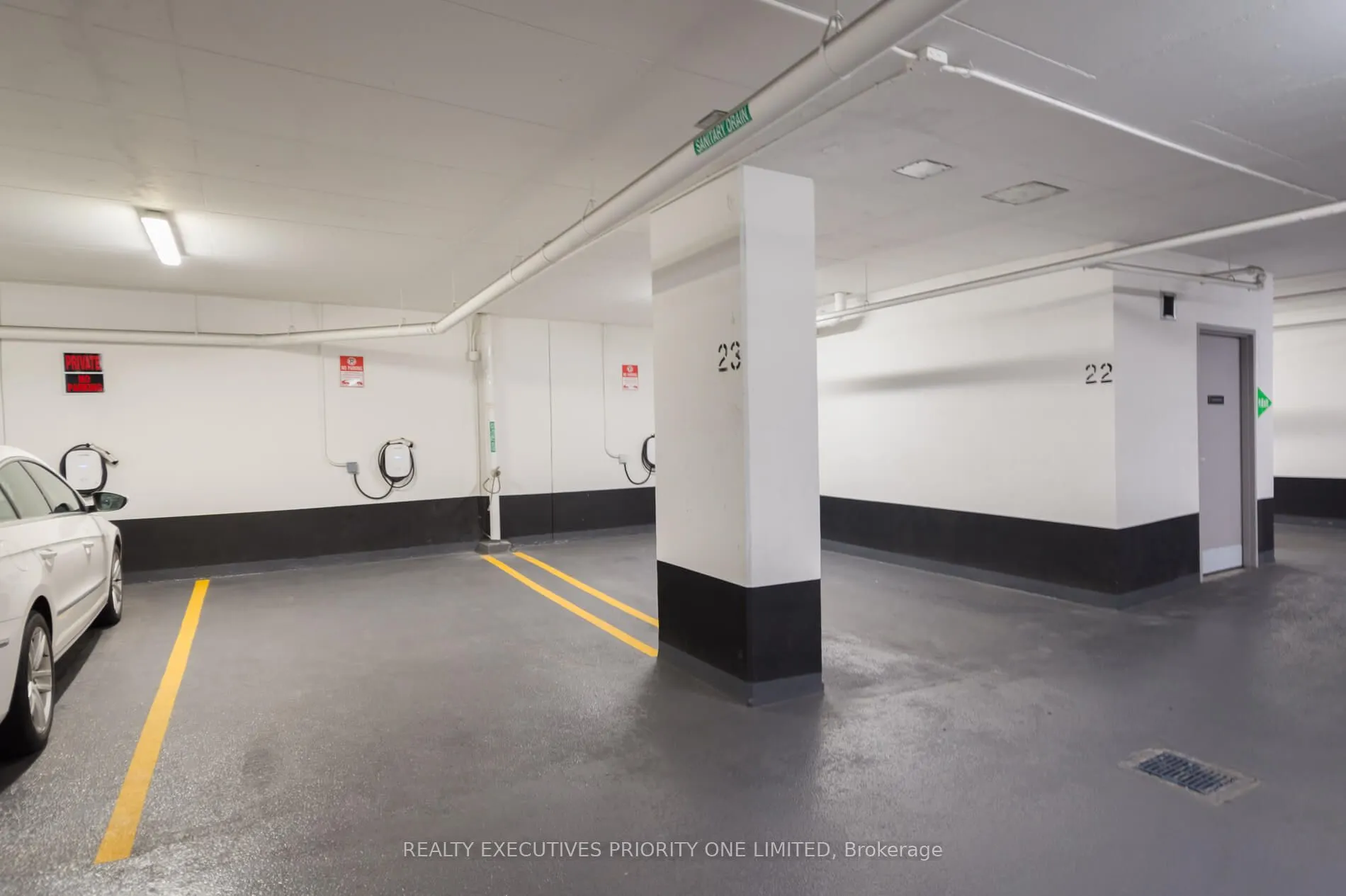 36 Zorra Street, #405