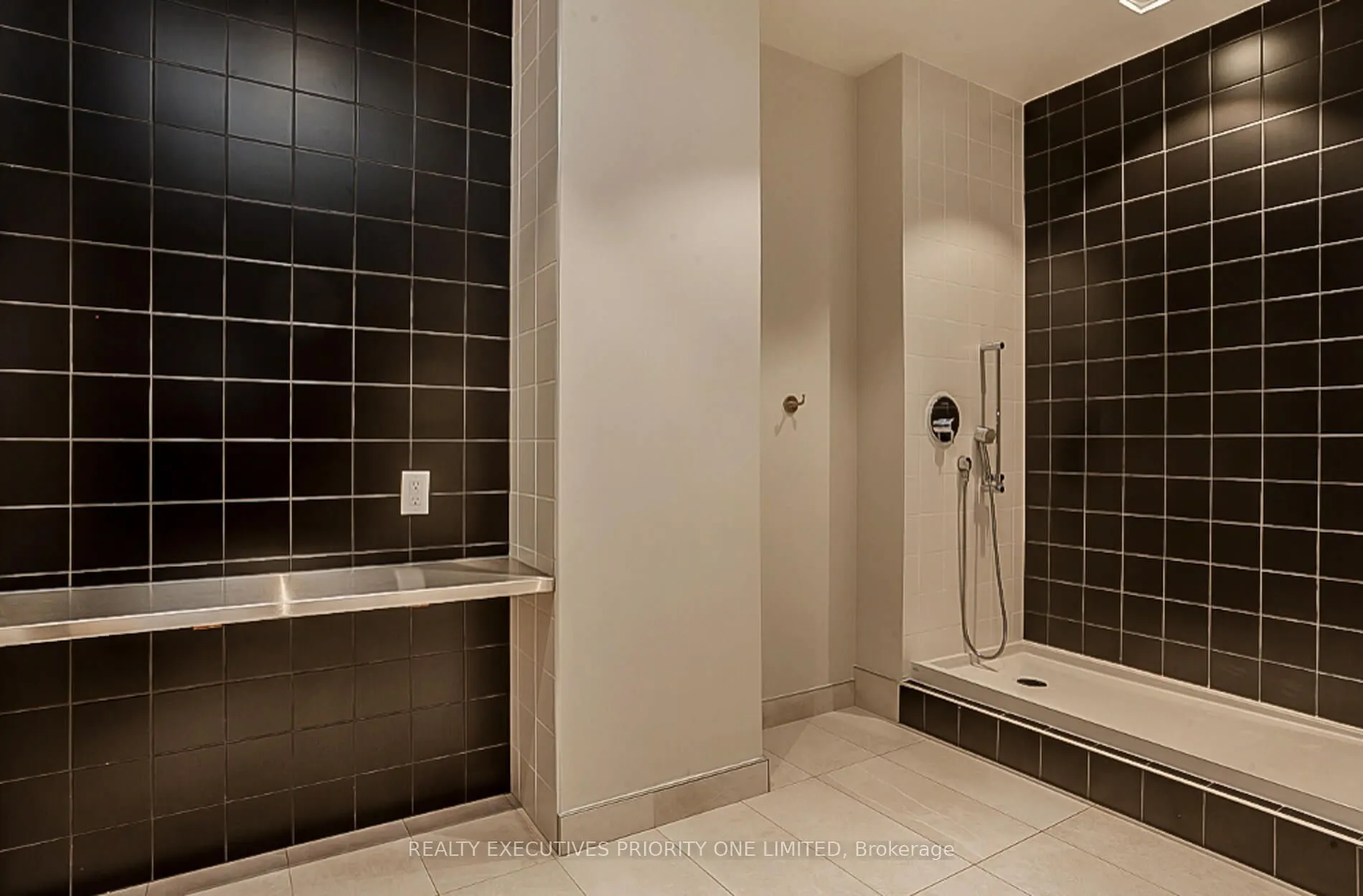 36 Zorra Street, #405