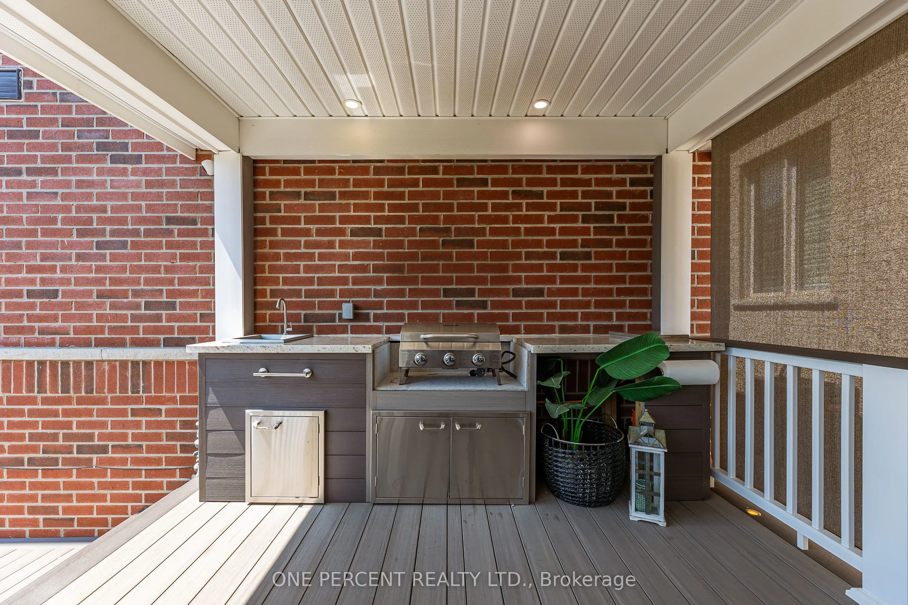 102 Monkton Circle