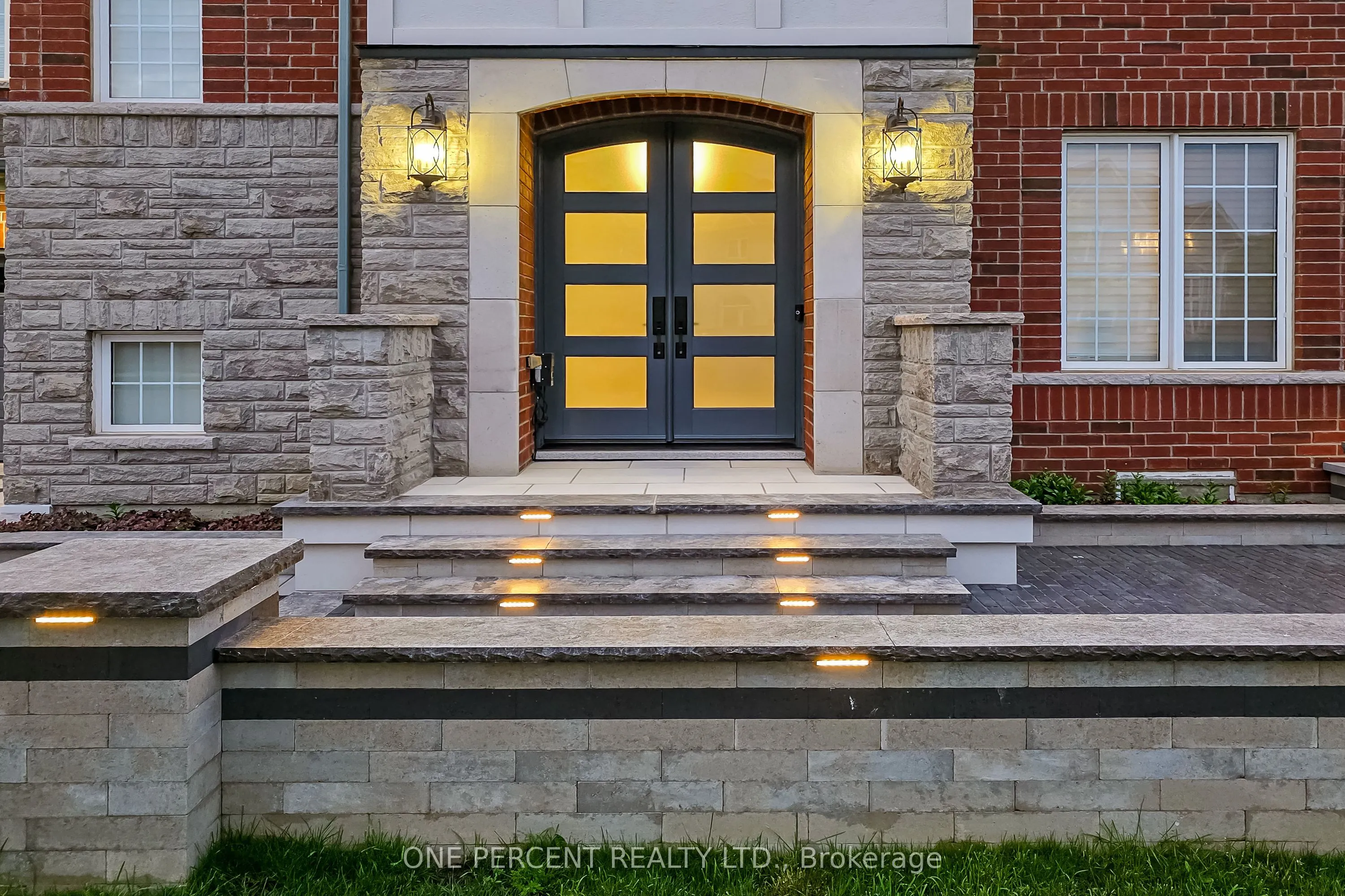 102 Monkton Circle