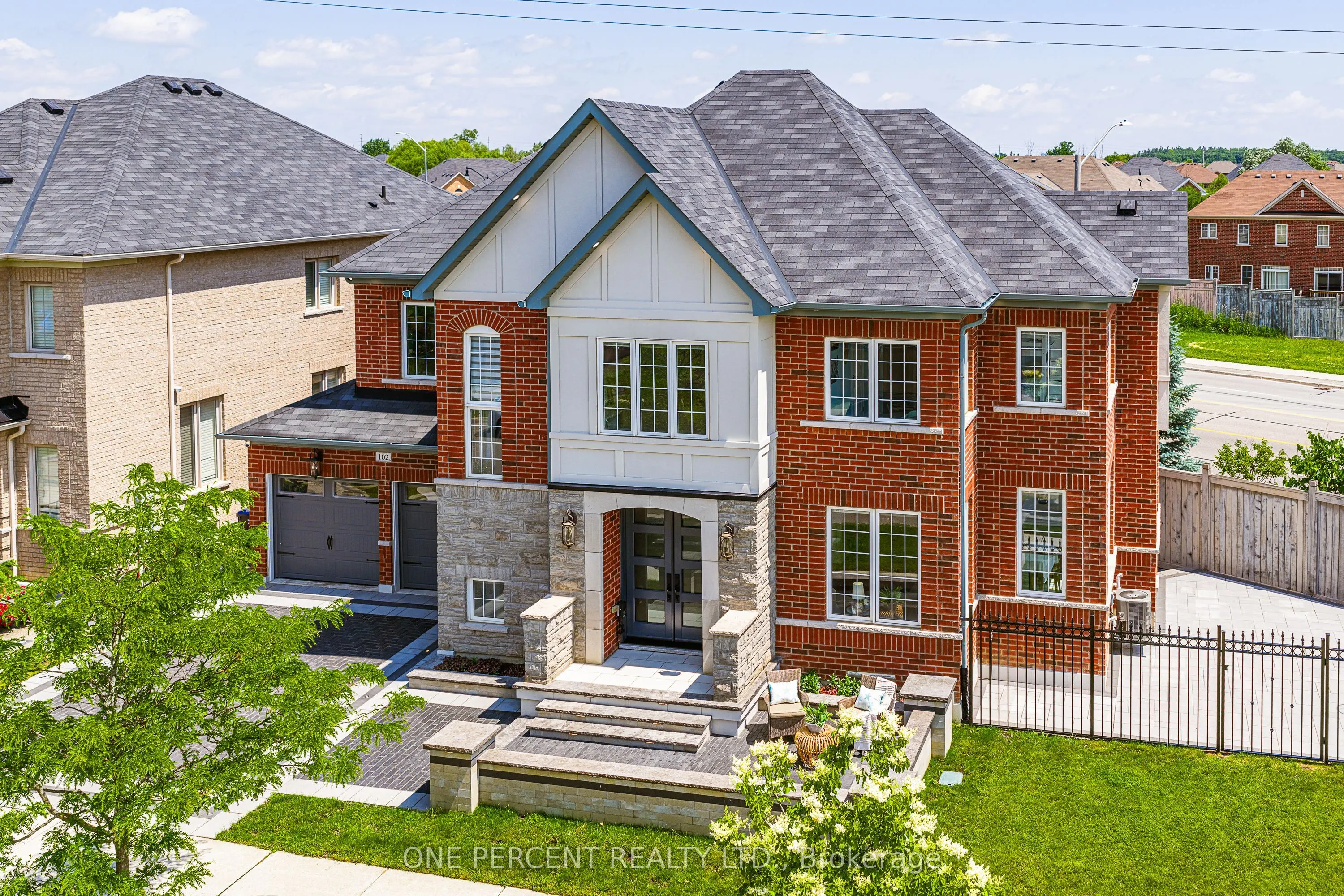 102 Monkton Circle