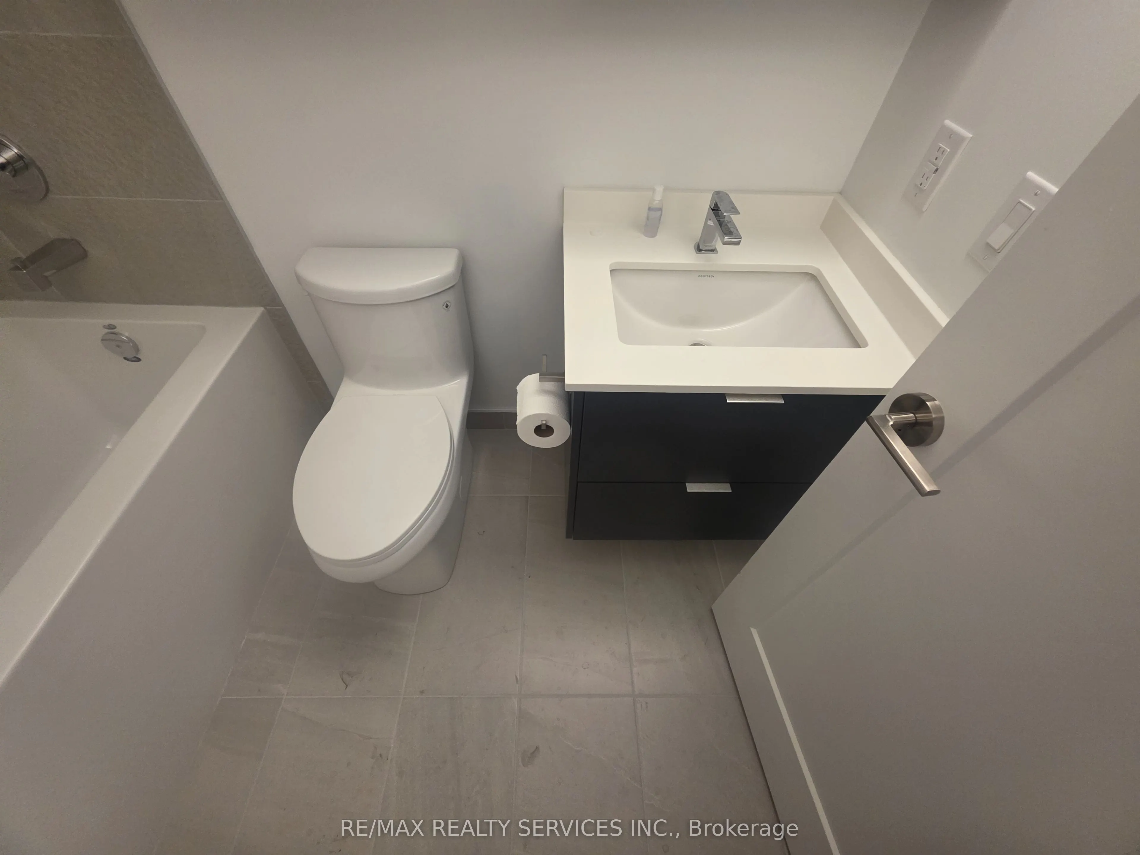 5105 Hurontario Street #1504
