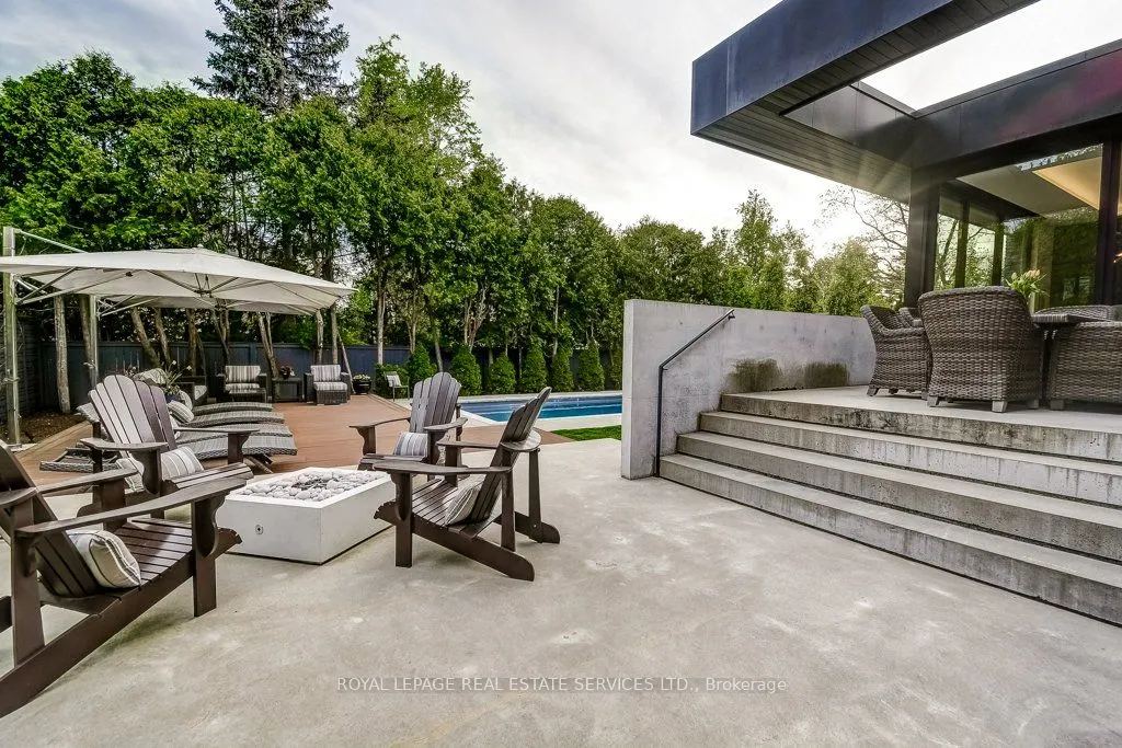 144 Sparling Court