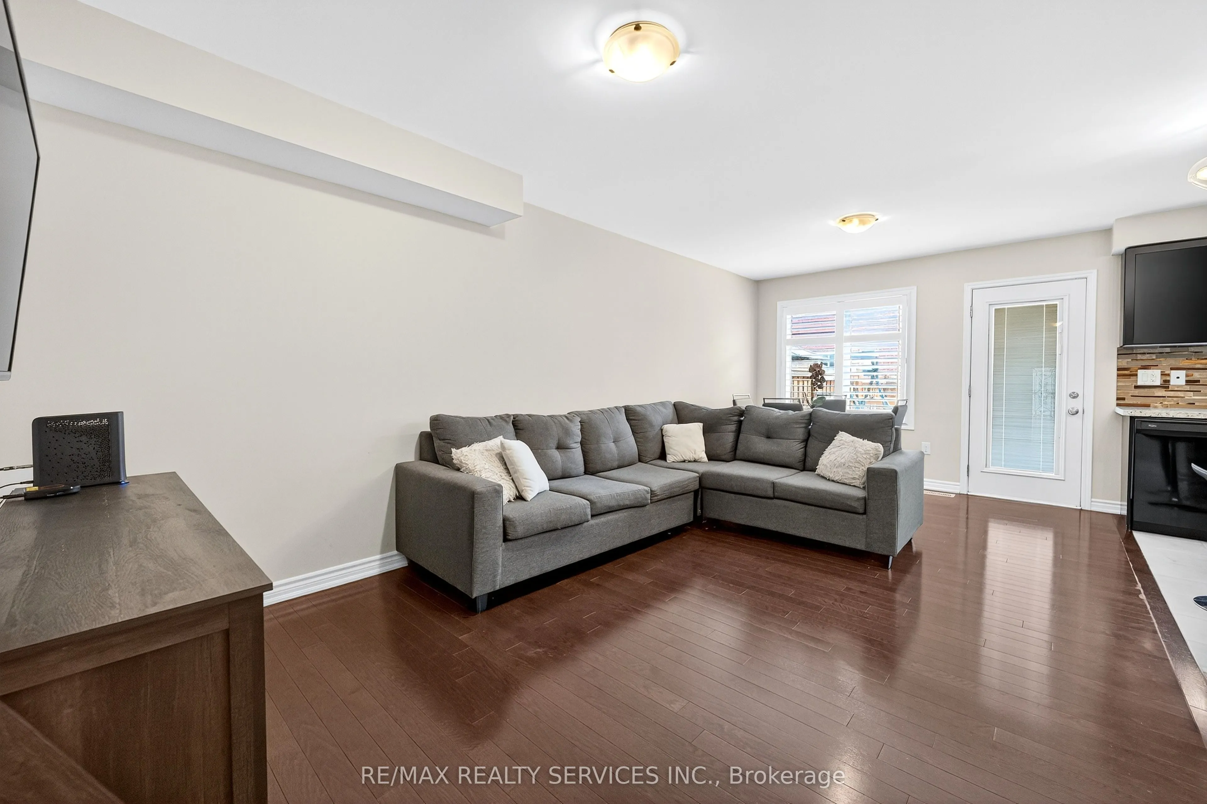 10 Volner Road