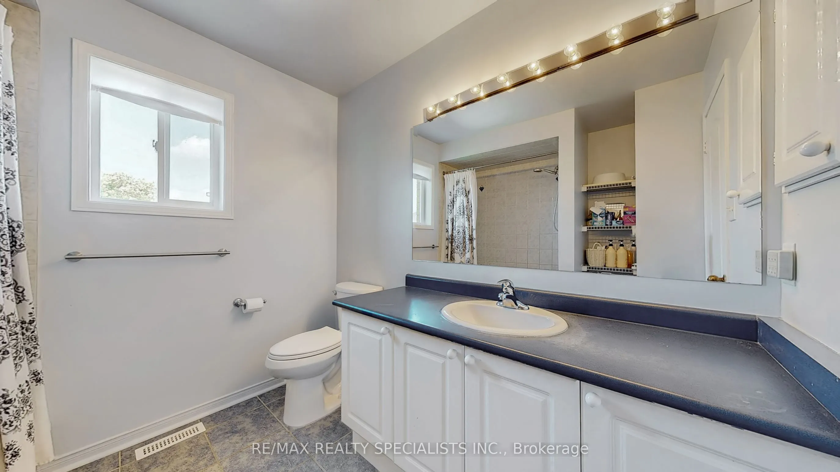 22 Sawston Circle