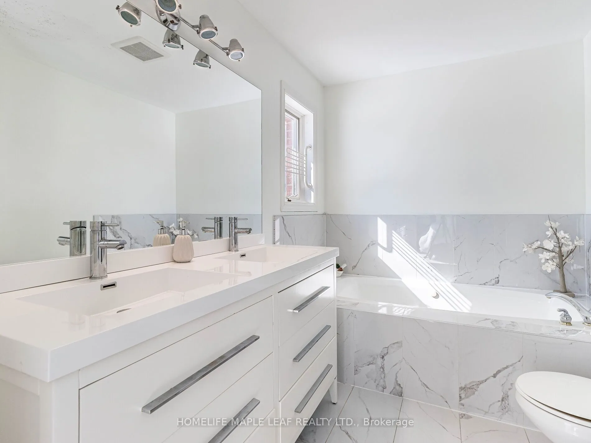 13608 Torbram Road W