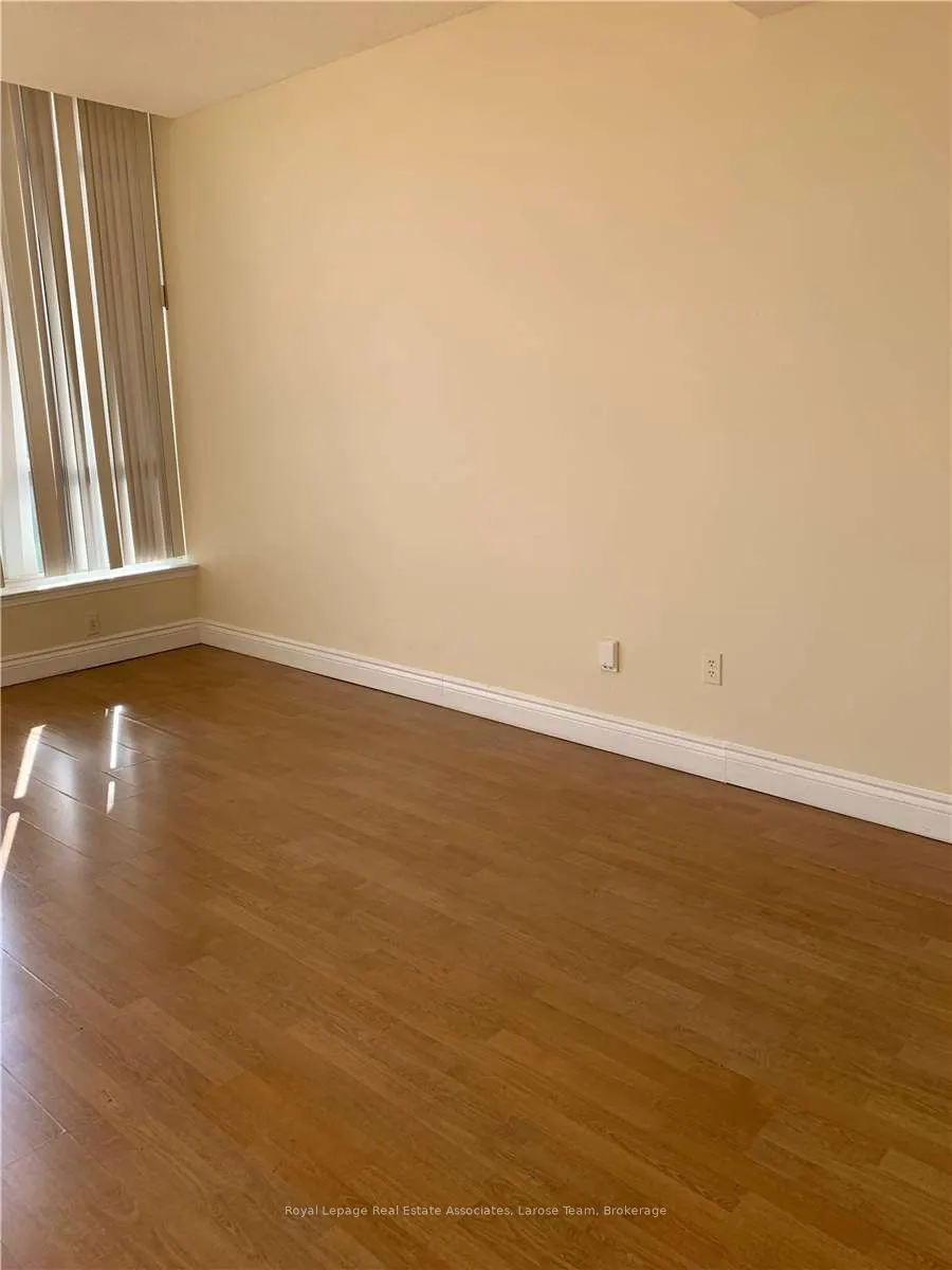55 Elm Drive W, #Ph02