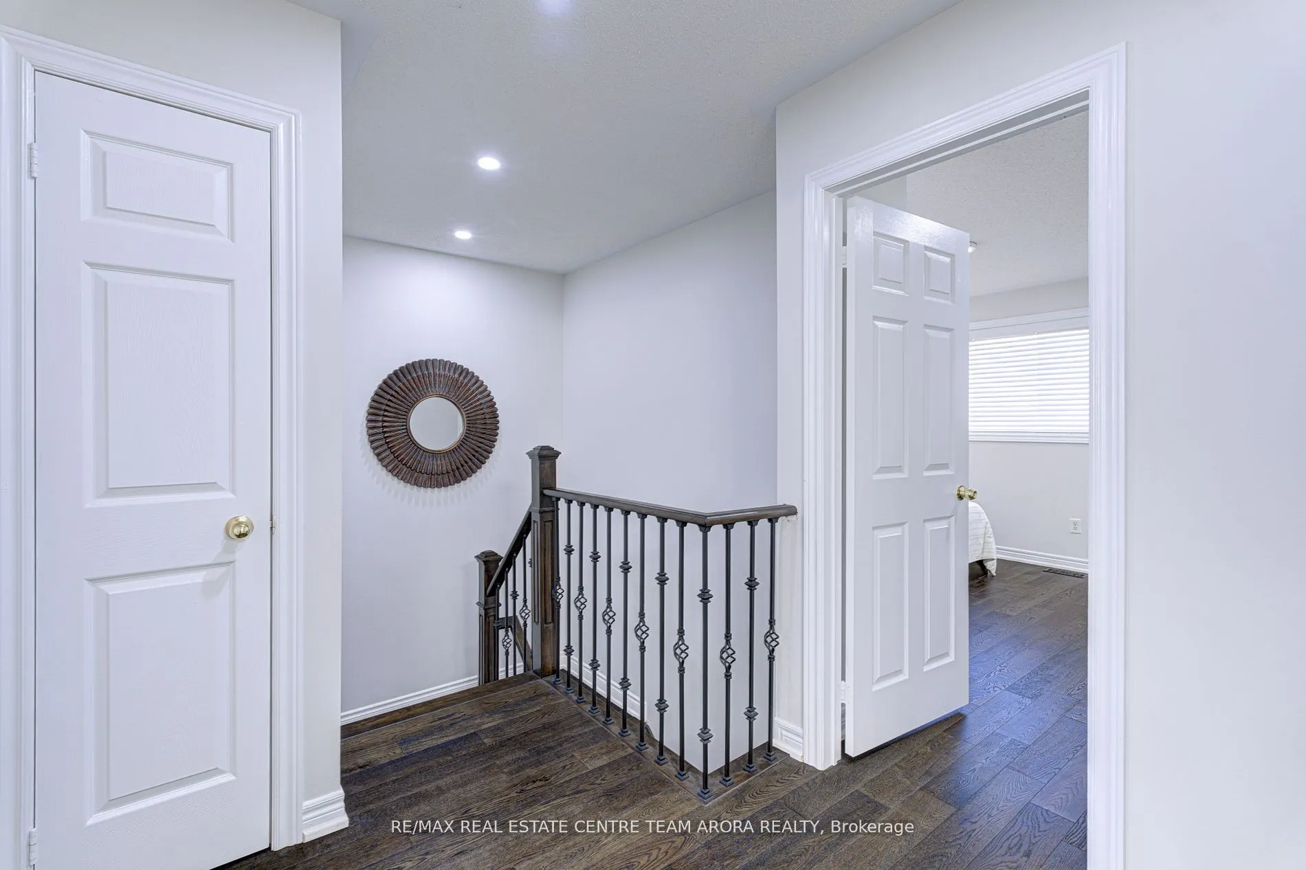 85 Ridgemore Crescent