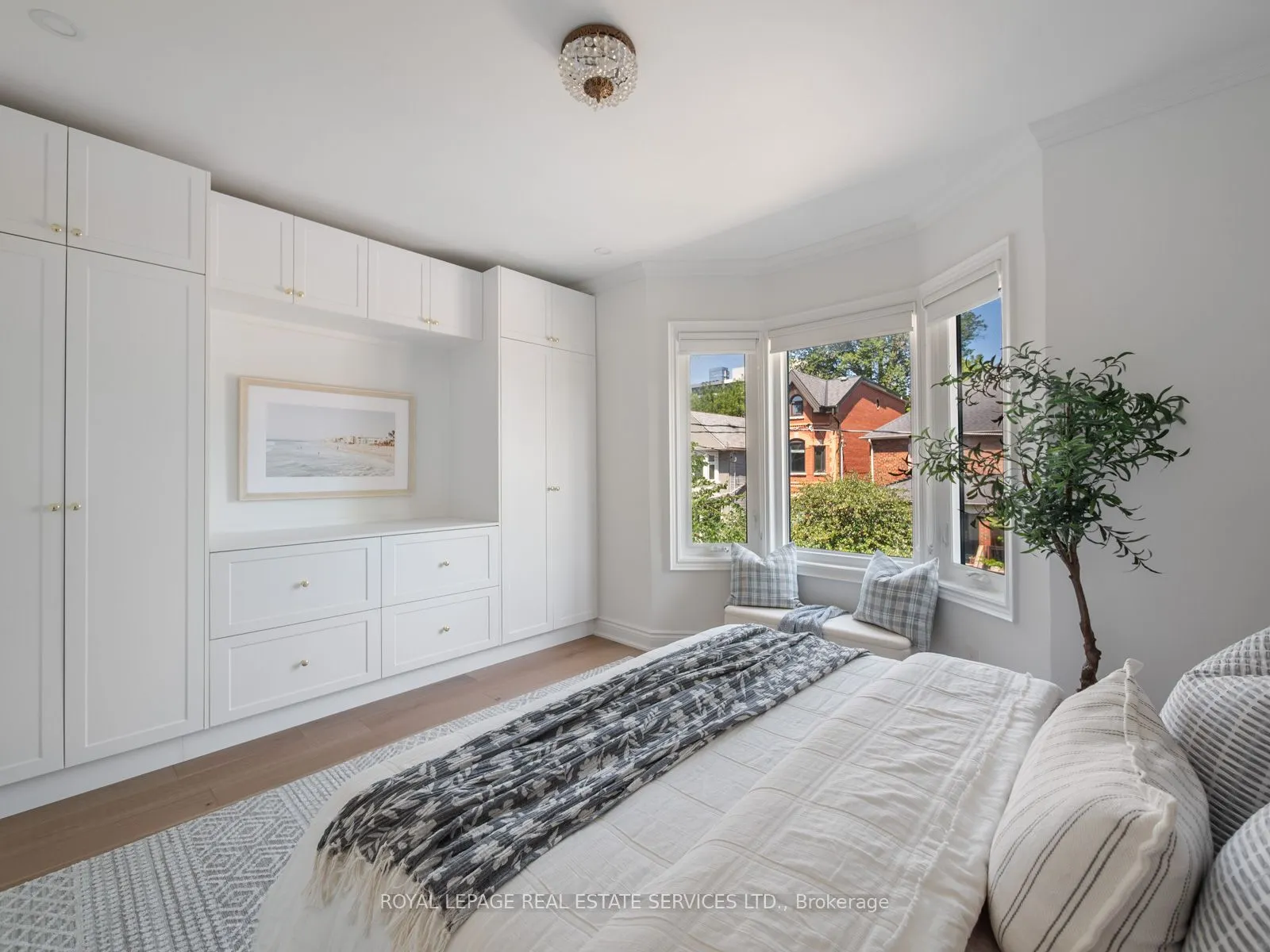 15 Melville Avenue