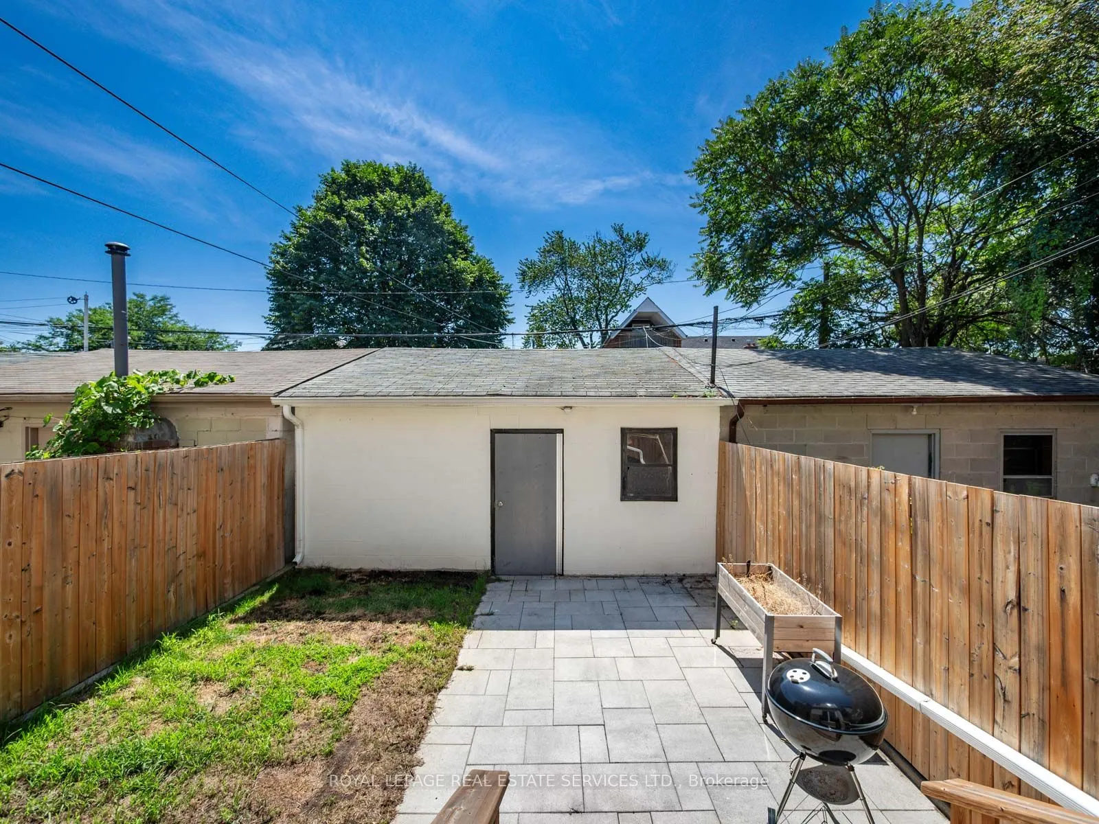 15 Melville Avenue