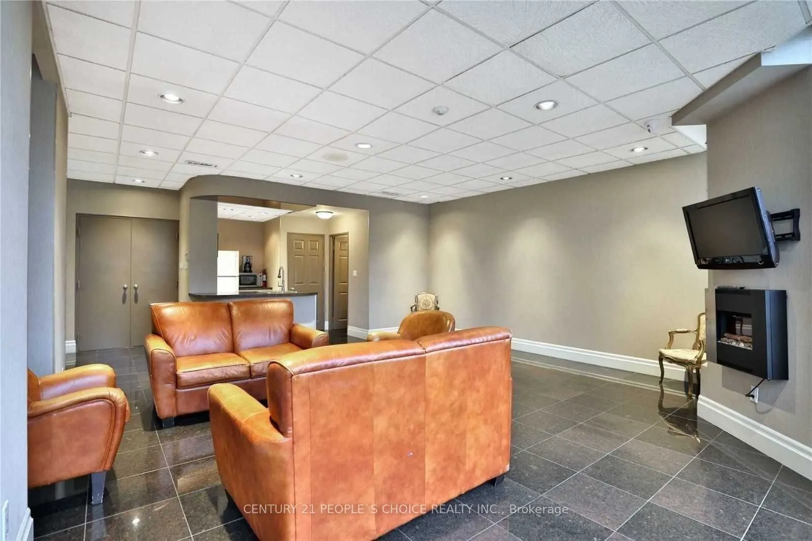 4470 Tucana Court, #402