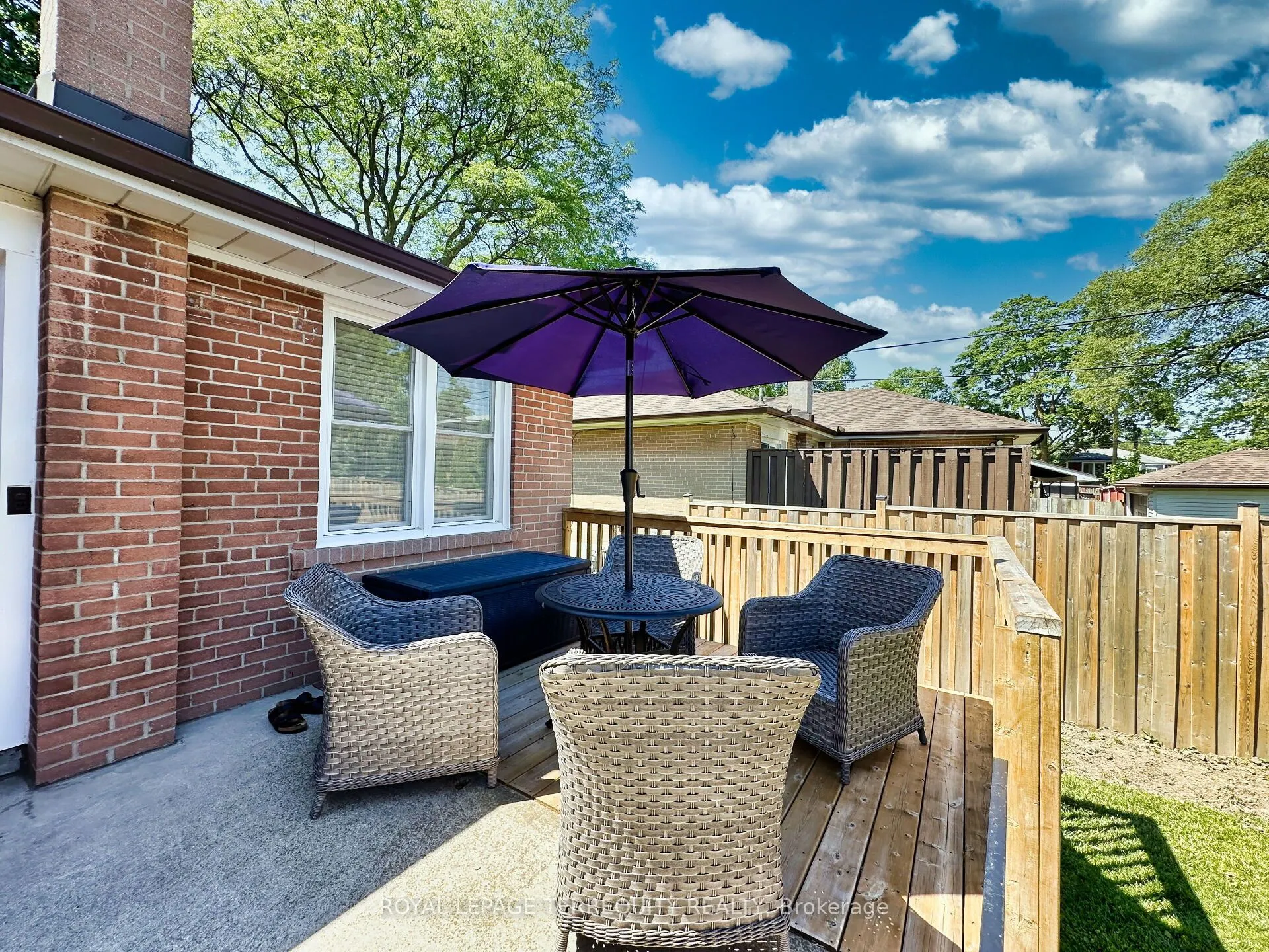 16 Pagebrook Drive