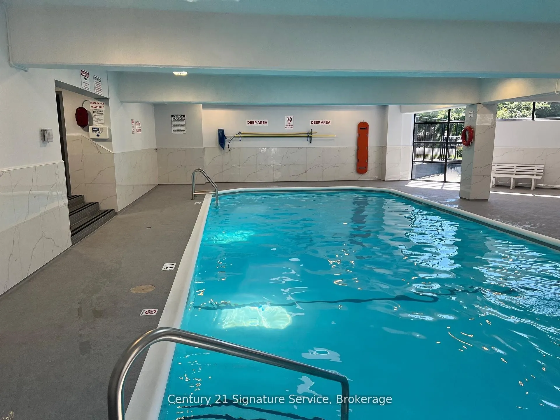 2001 Bonnymede Drive, #15