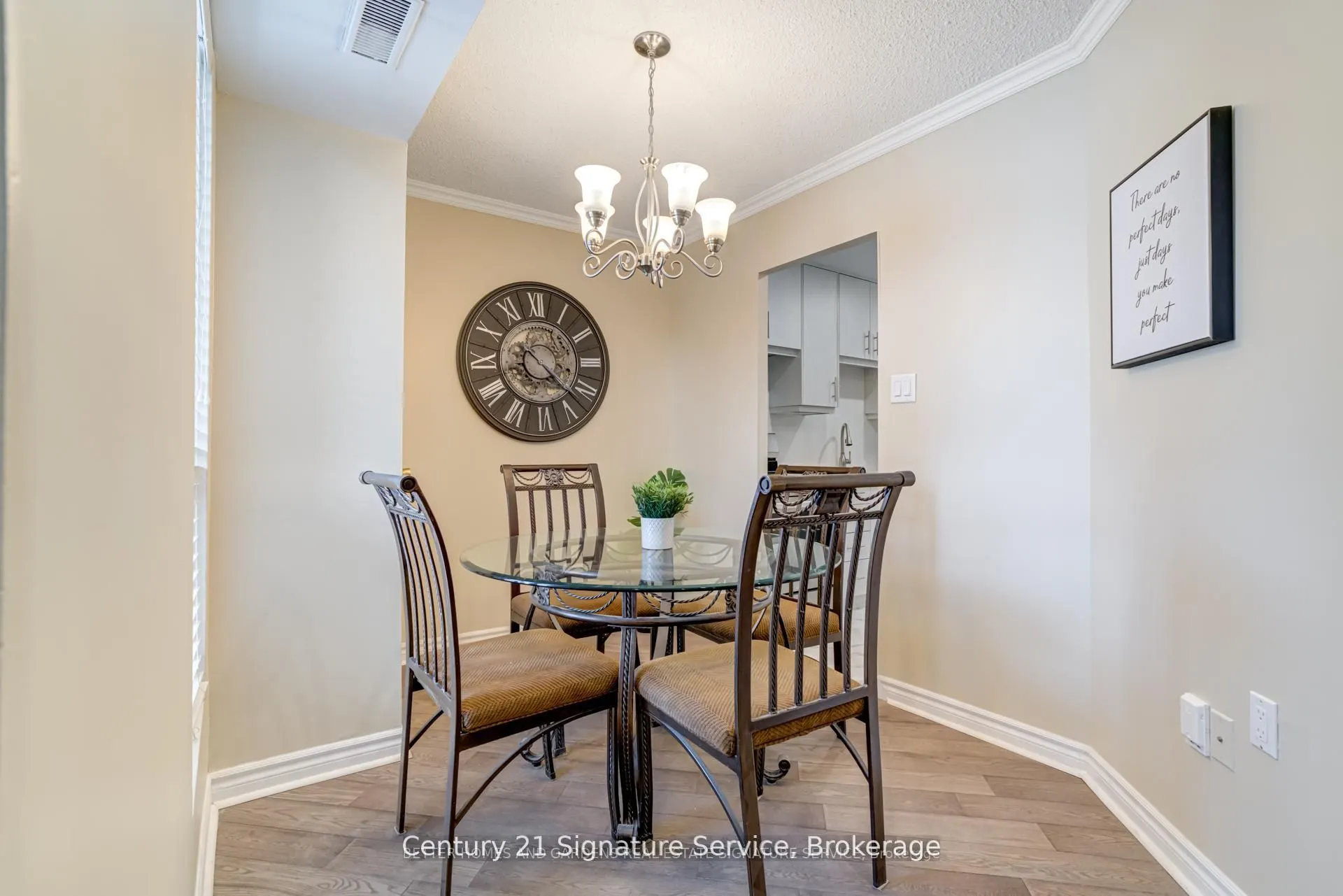 2001 Bonnymede Drive, #15