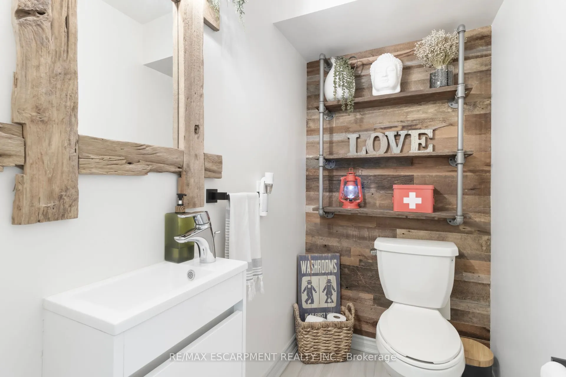 2232 Bromsgrove Road, #4