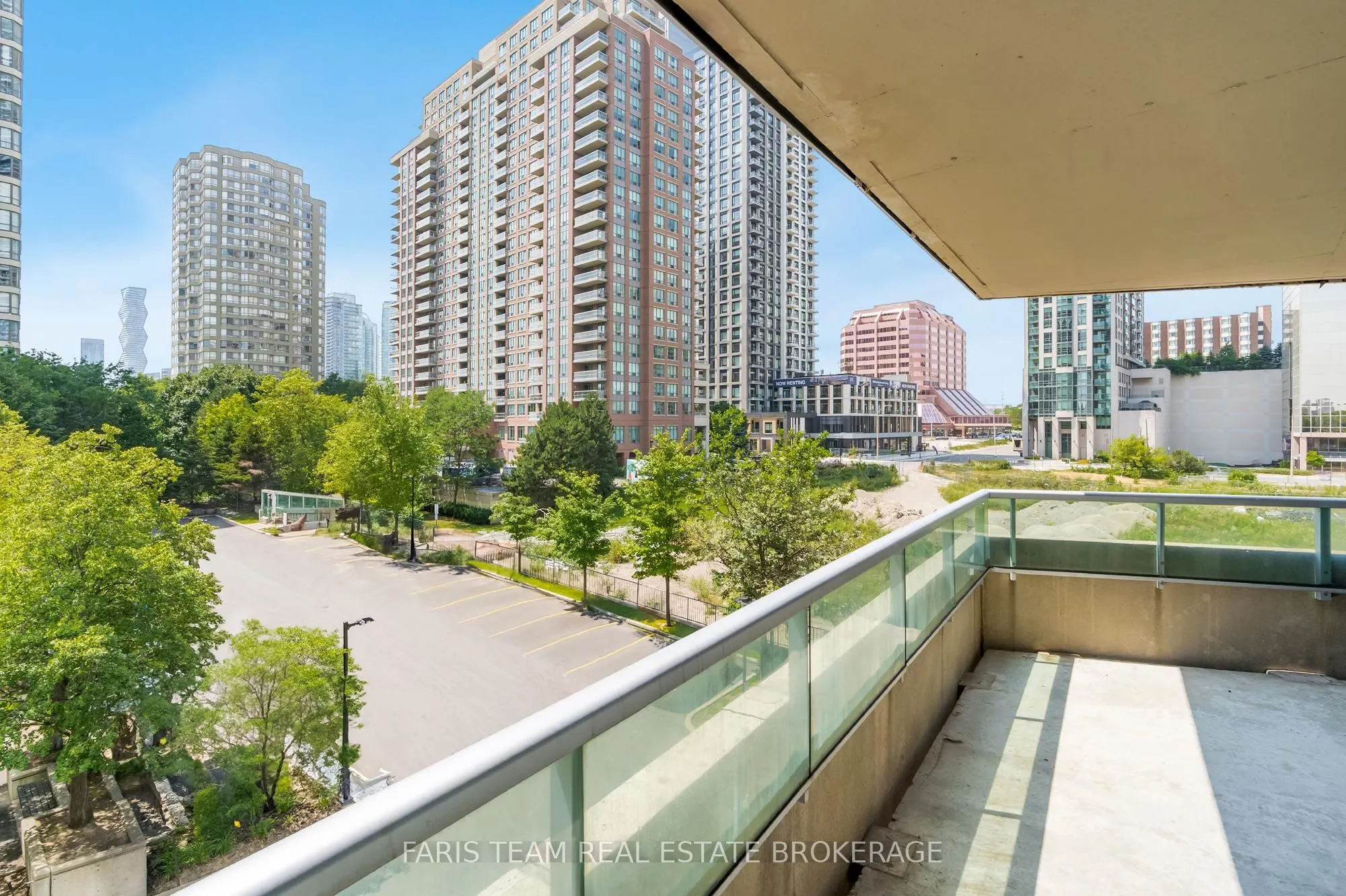 1 Elm Drive W, #308