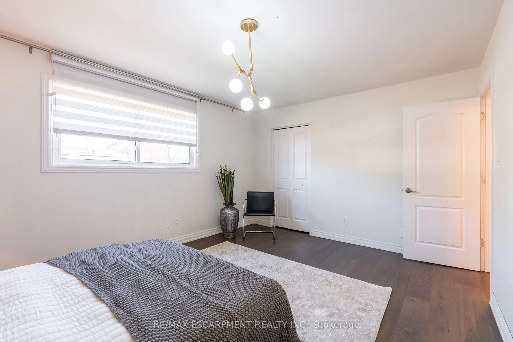 2375 Gareth Road