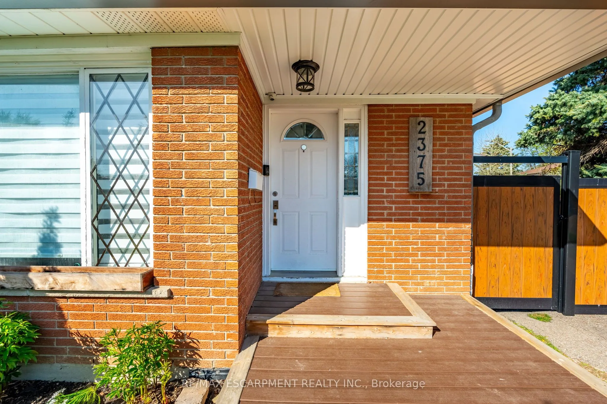 2375 Gareth Road