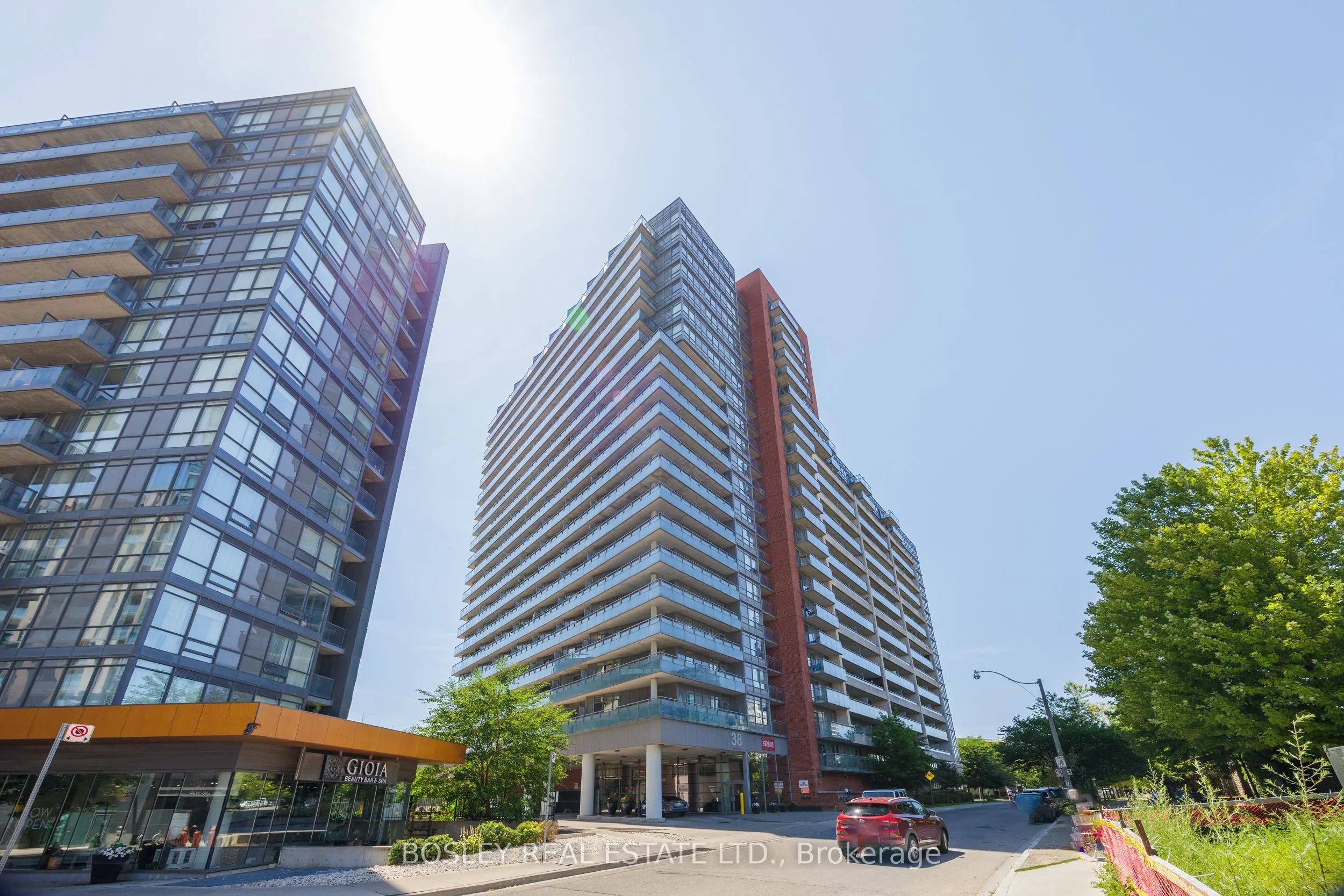 38 Joe Shuster Way, #604