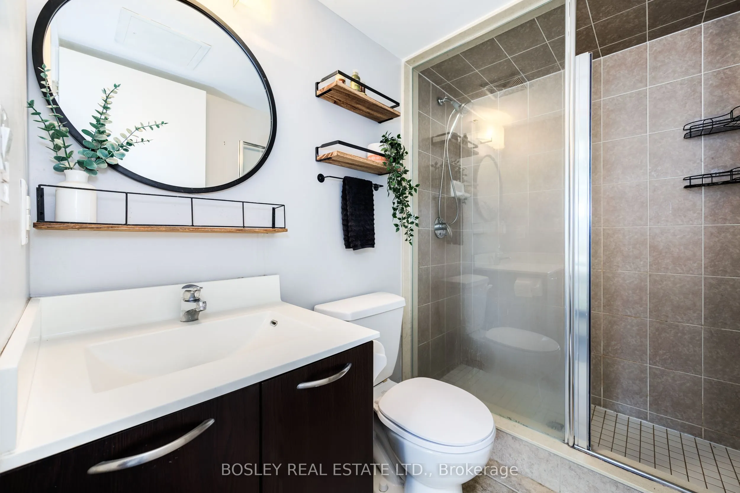 38 Joe Shuster Way, #604