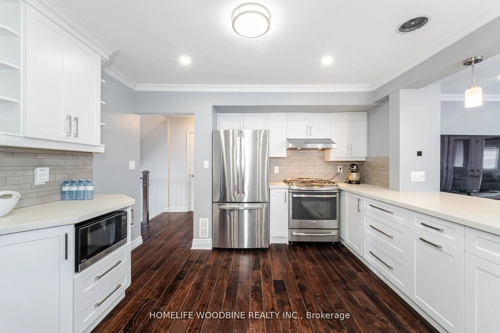 5 Stockman Crescent