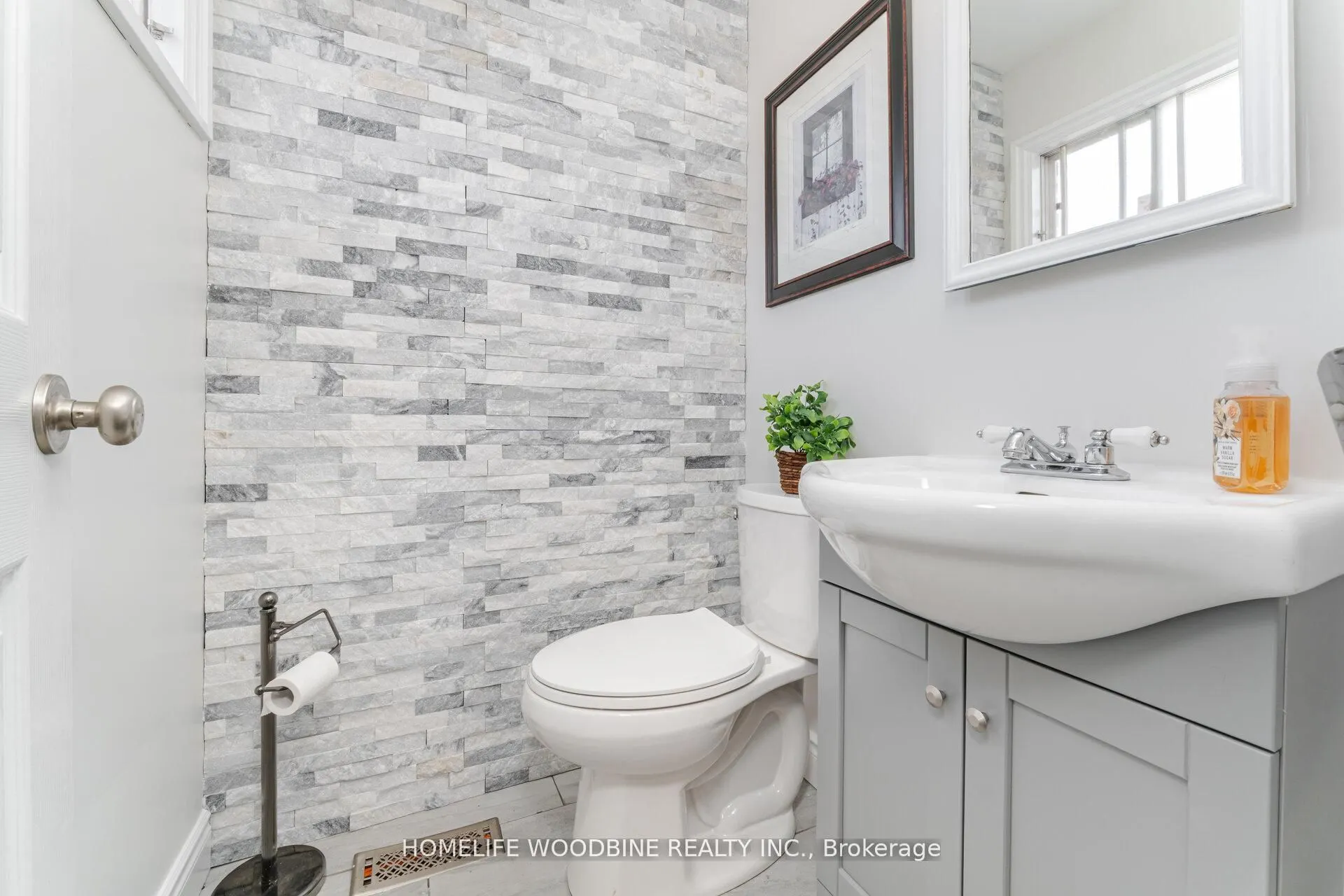 5 Stockman Crescent