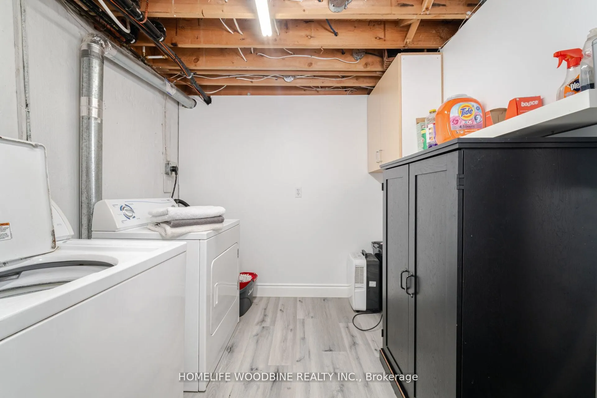 5 Stockman Crescent