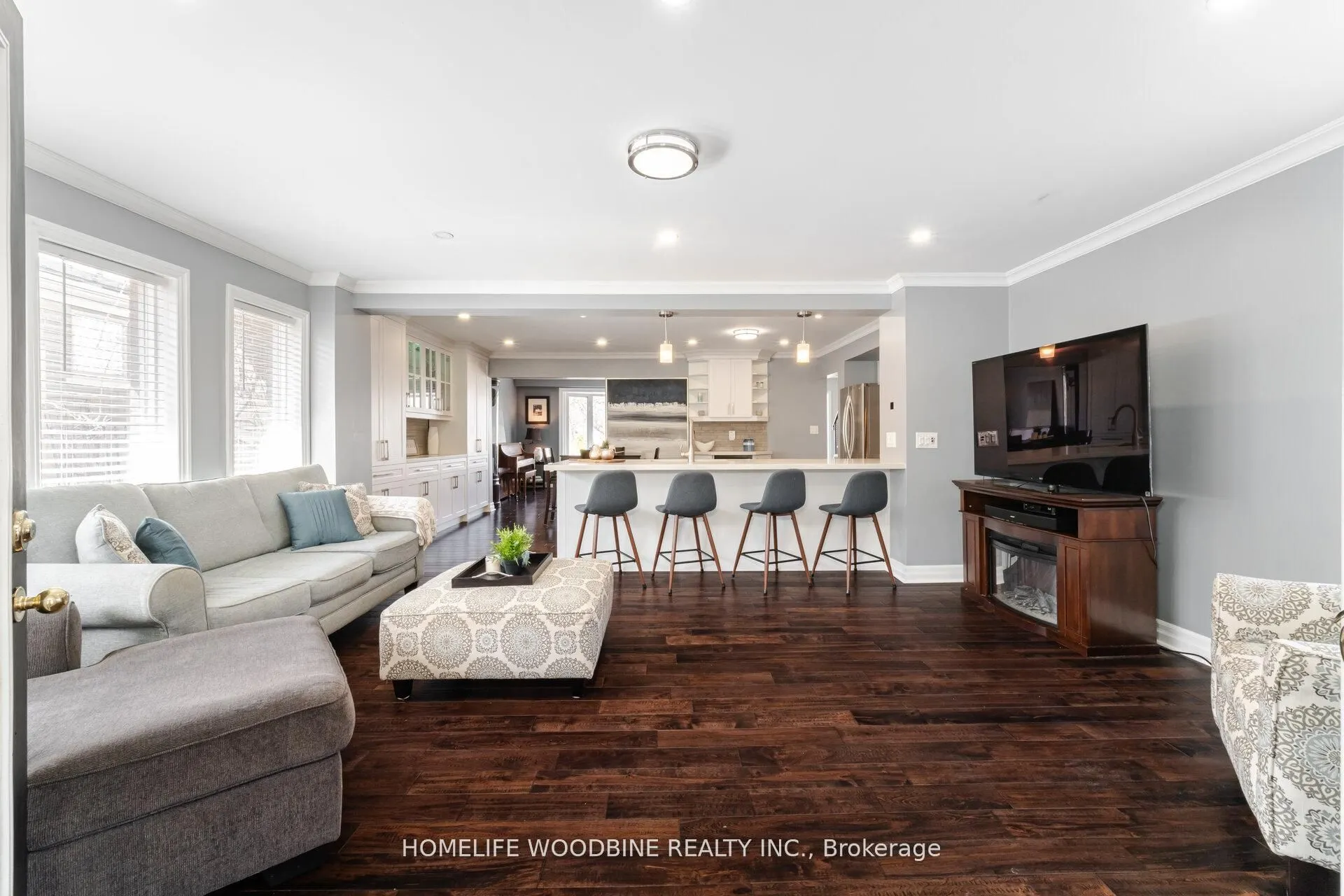 5 Stockman Crescent
