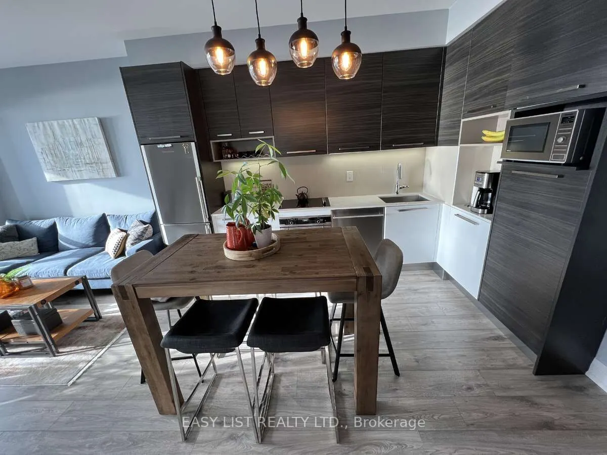 36 Park Lawn Road, #2401