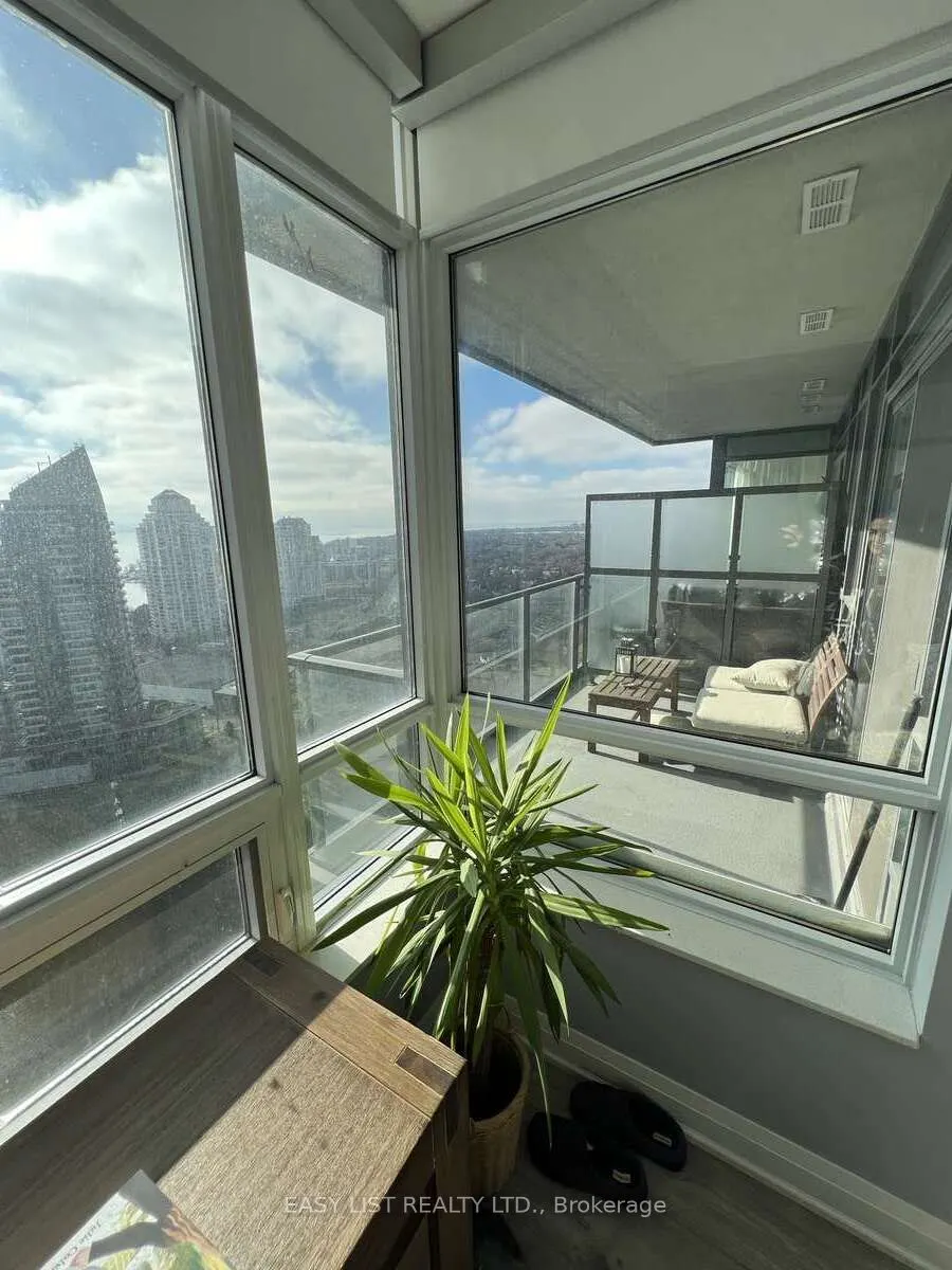 36 Park Lawn Road, #2401
