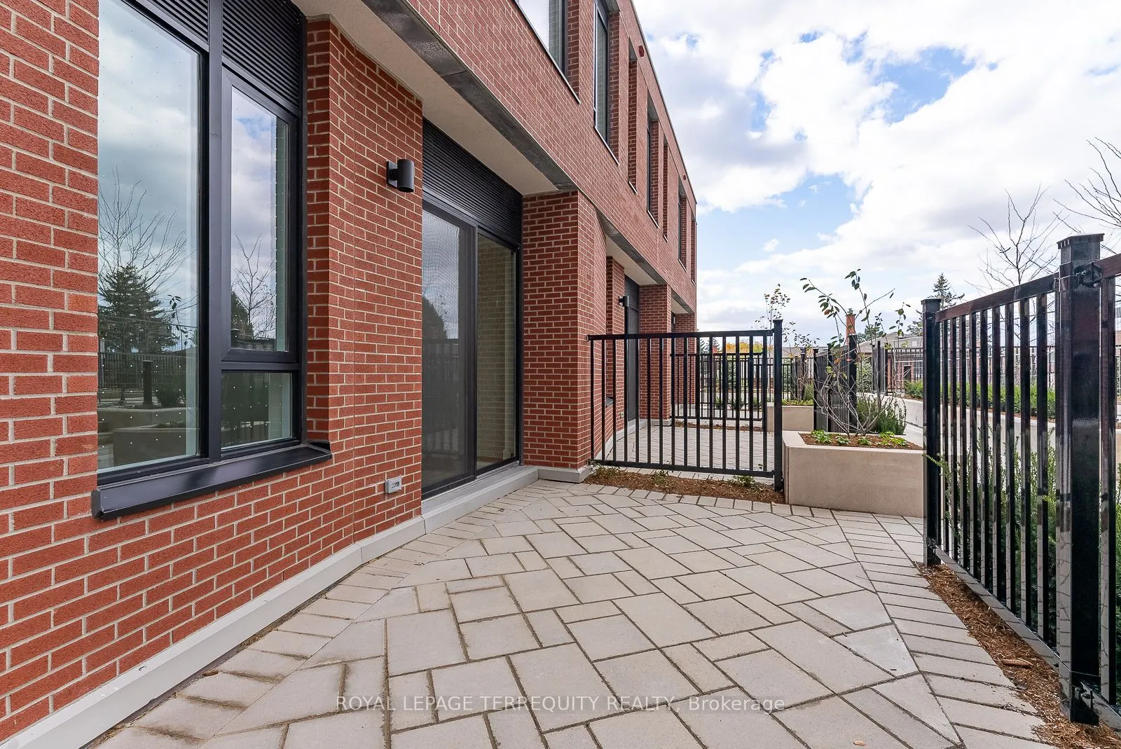11 Maryport Avenue, #127