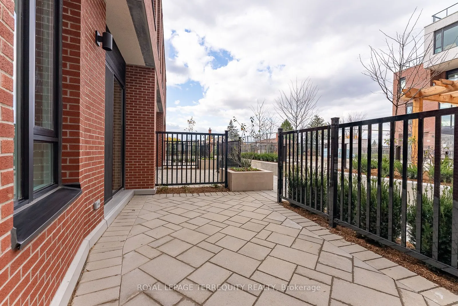 11 Maryport Avenue, #127