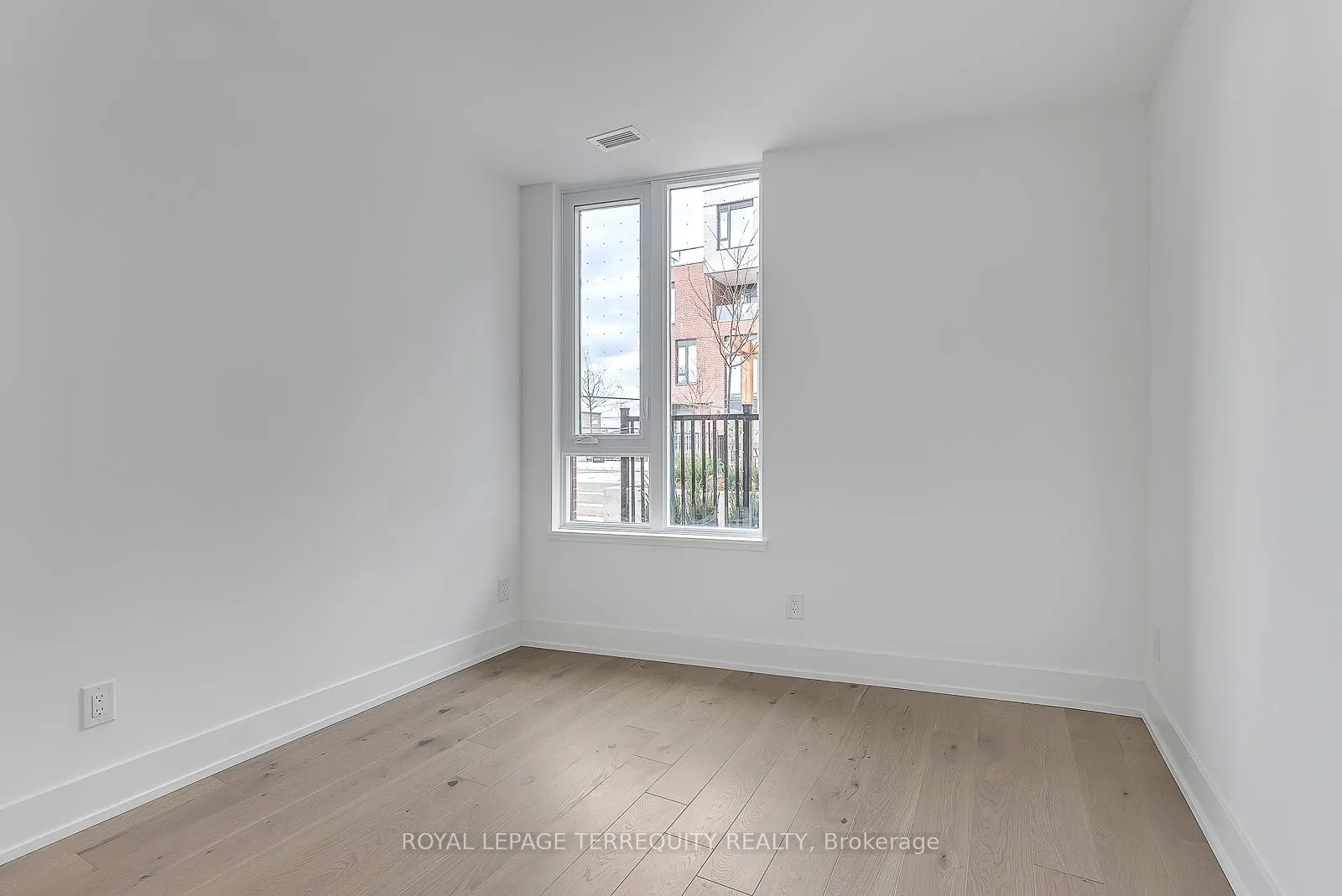 11 Maryport Avenue, #127