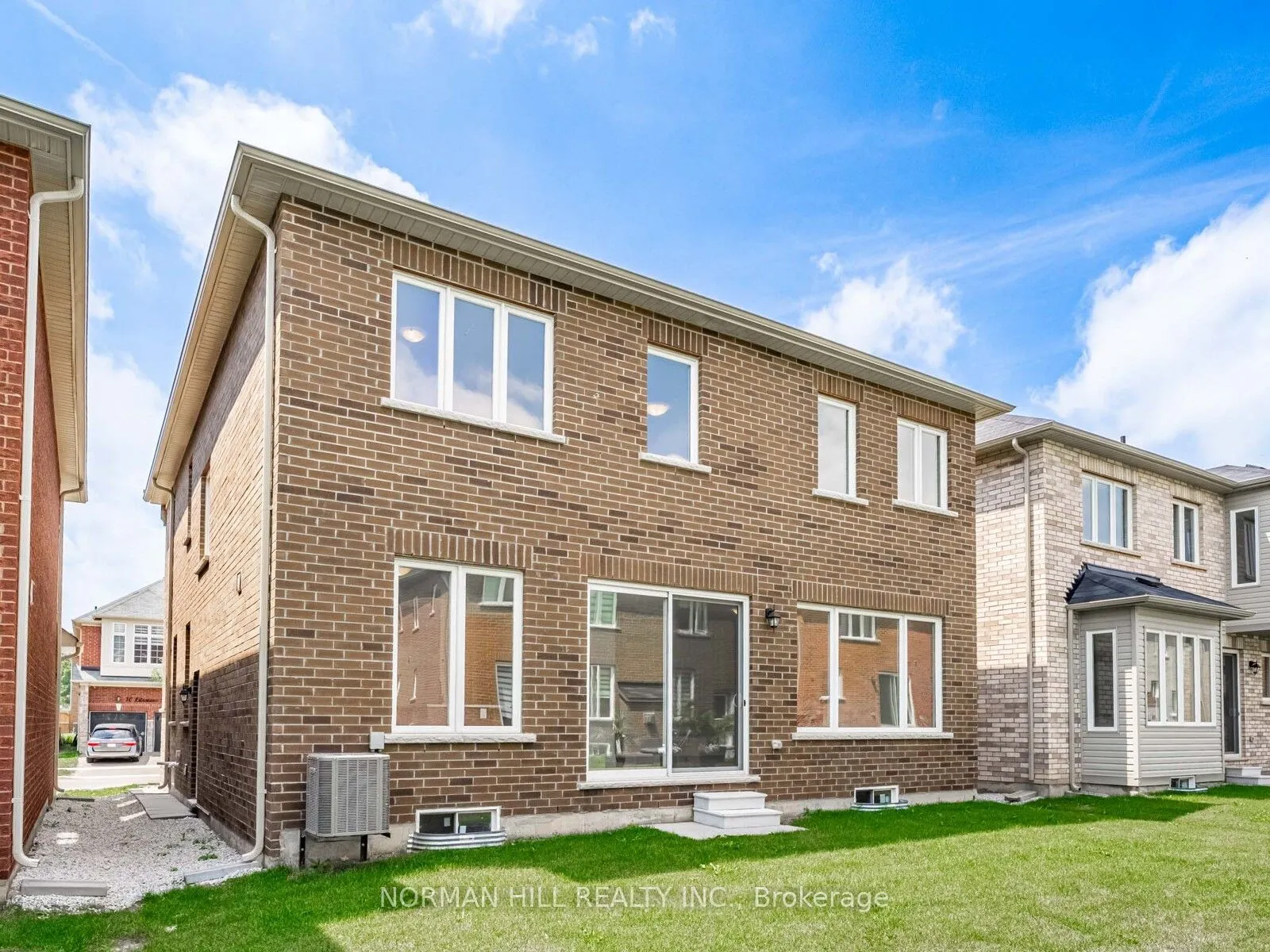 5 Lilestone Drive