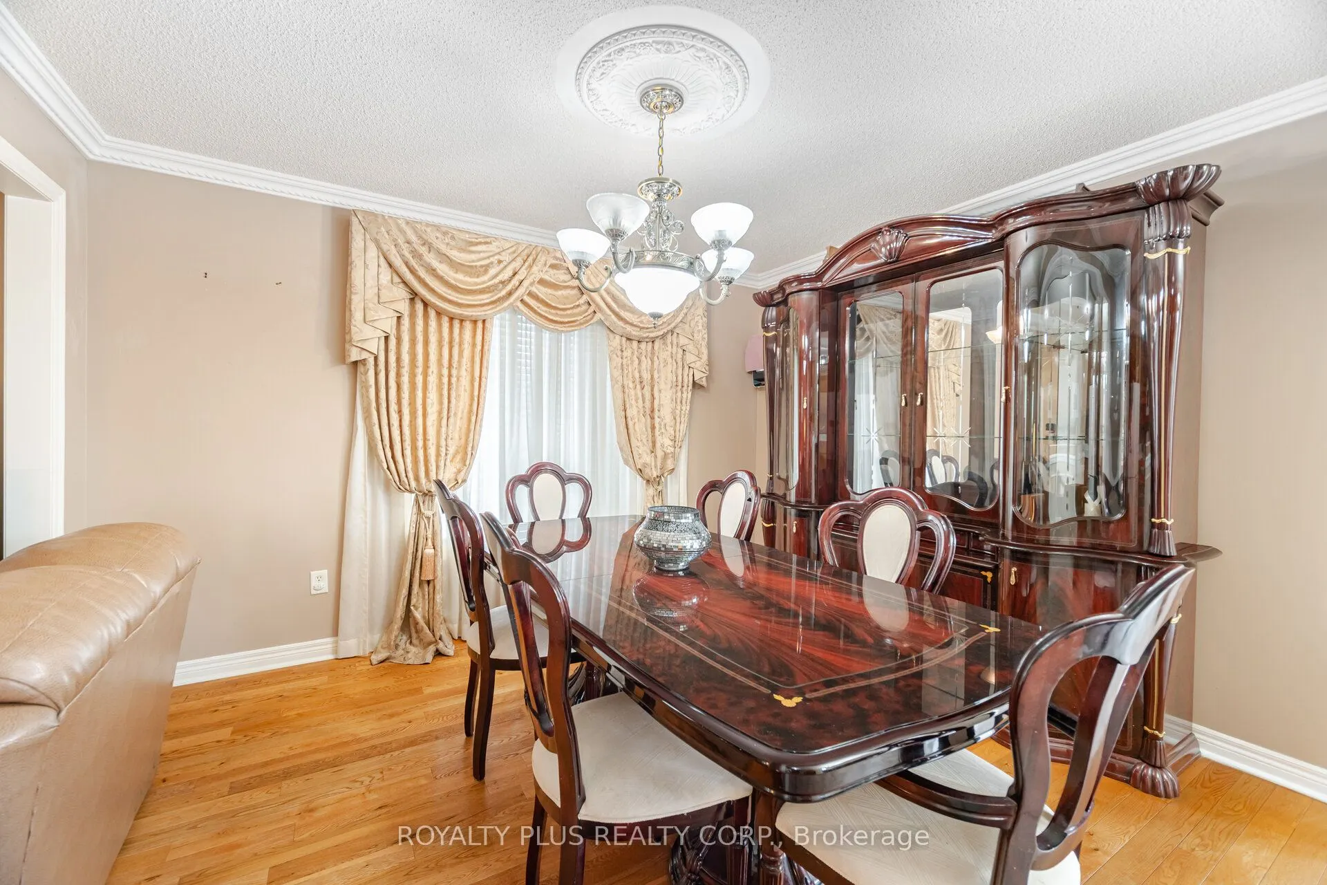 116 Frank Johnston Road