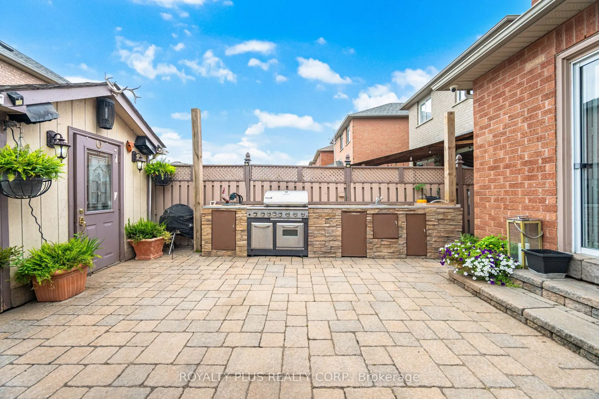 116 Frank Johnston Road