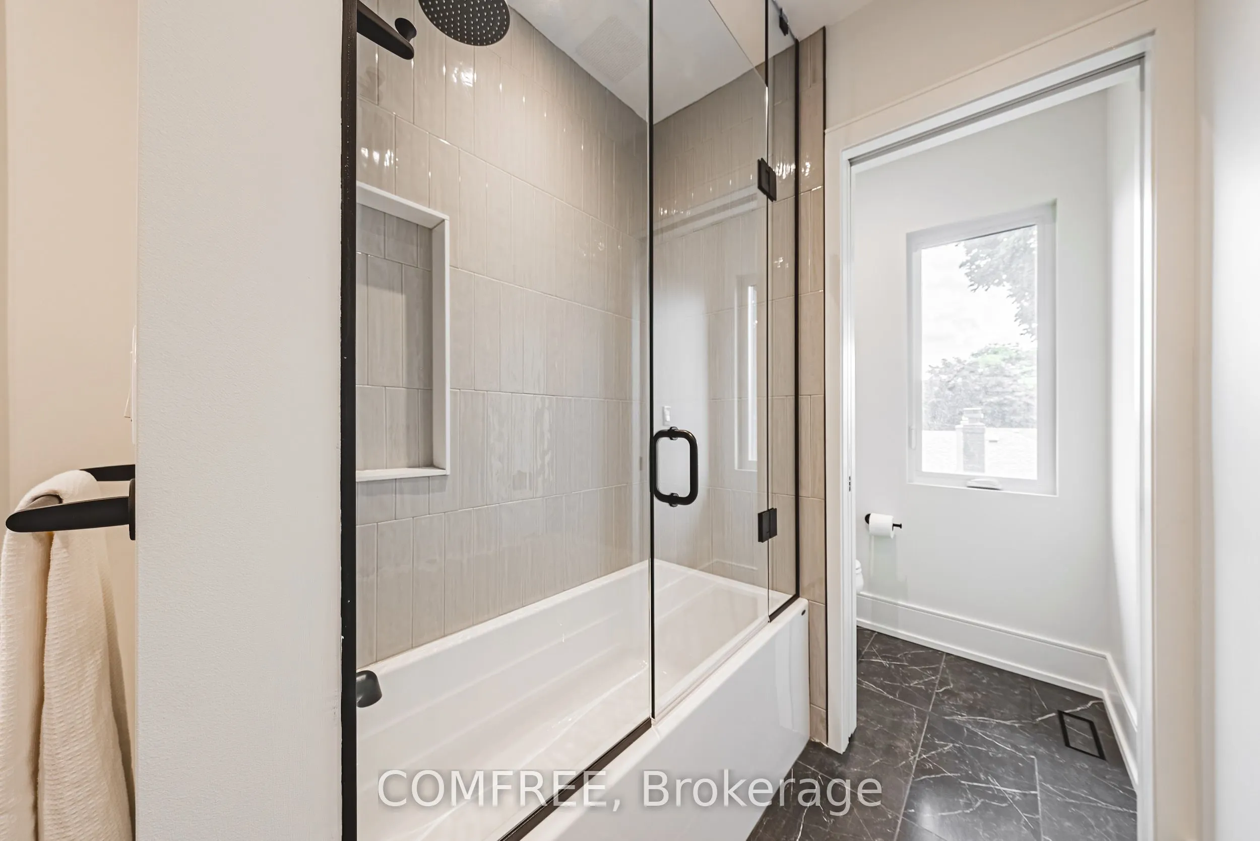 202 Queen Street W