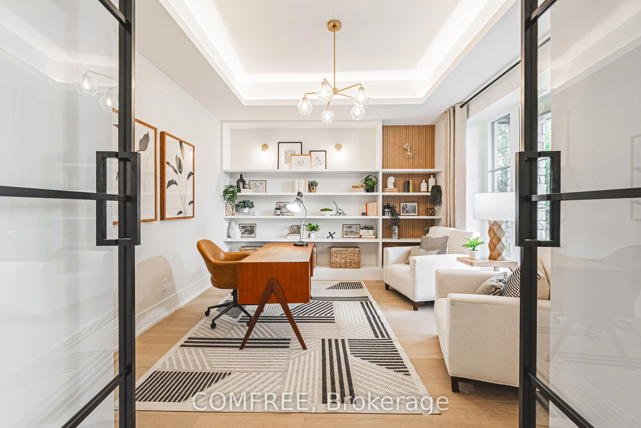 202 Queen Street W