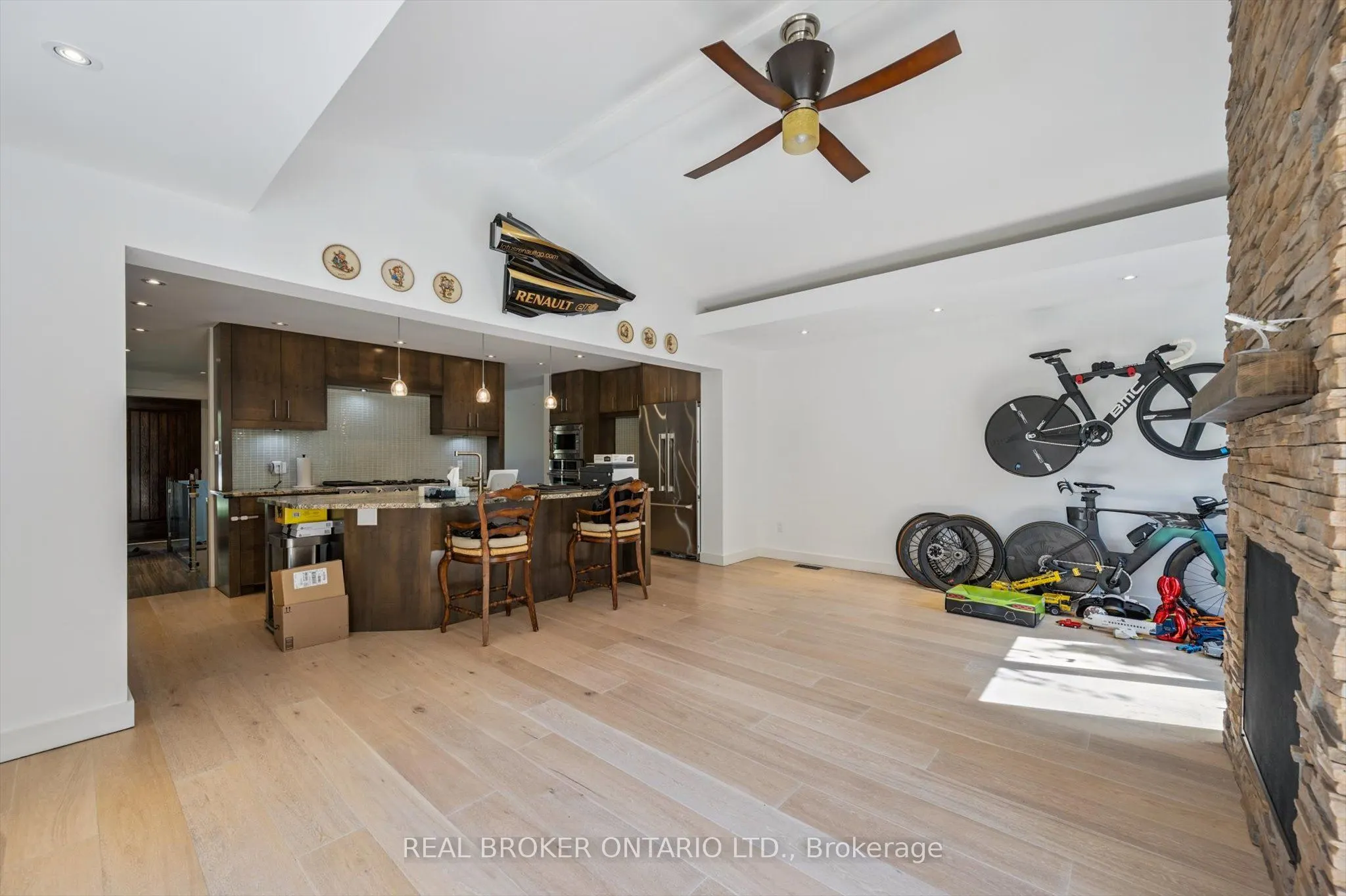 1204 Cynthia Lane